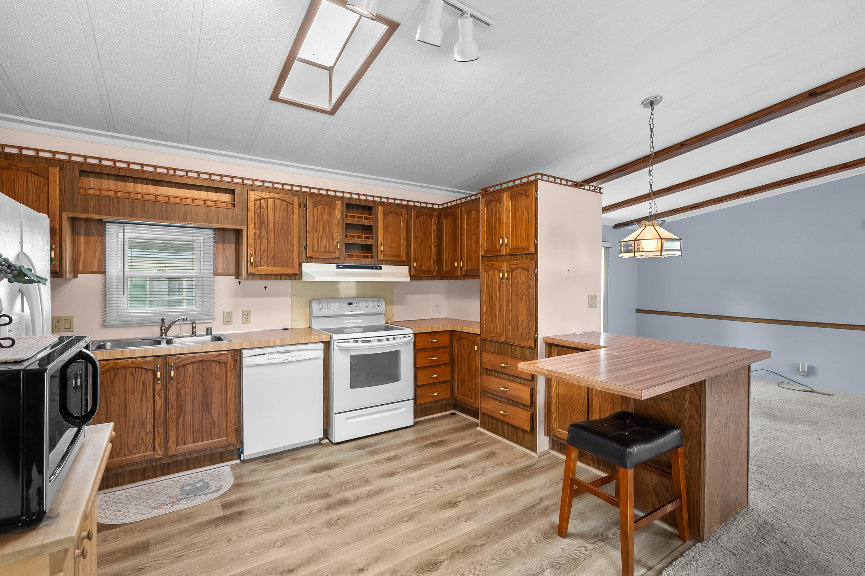 6375 Medford Way Kalamazoo MI 49009
