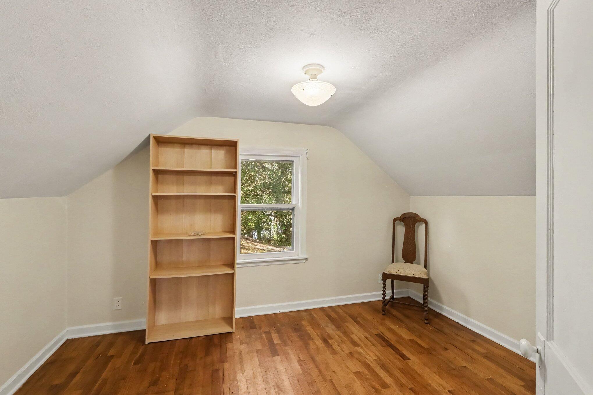 2523 Schippers Lane Kalamazoo MI 49048