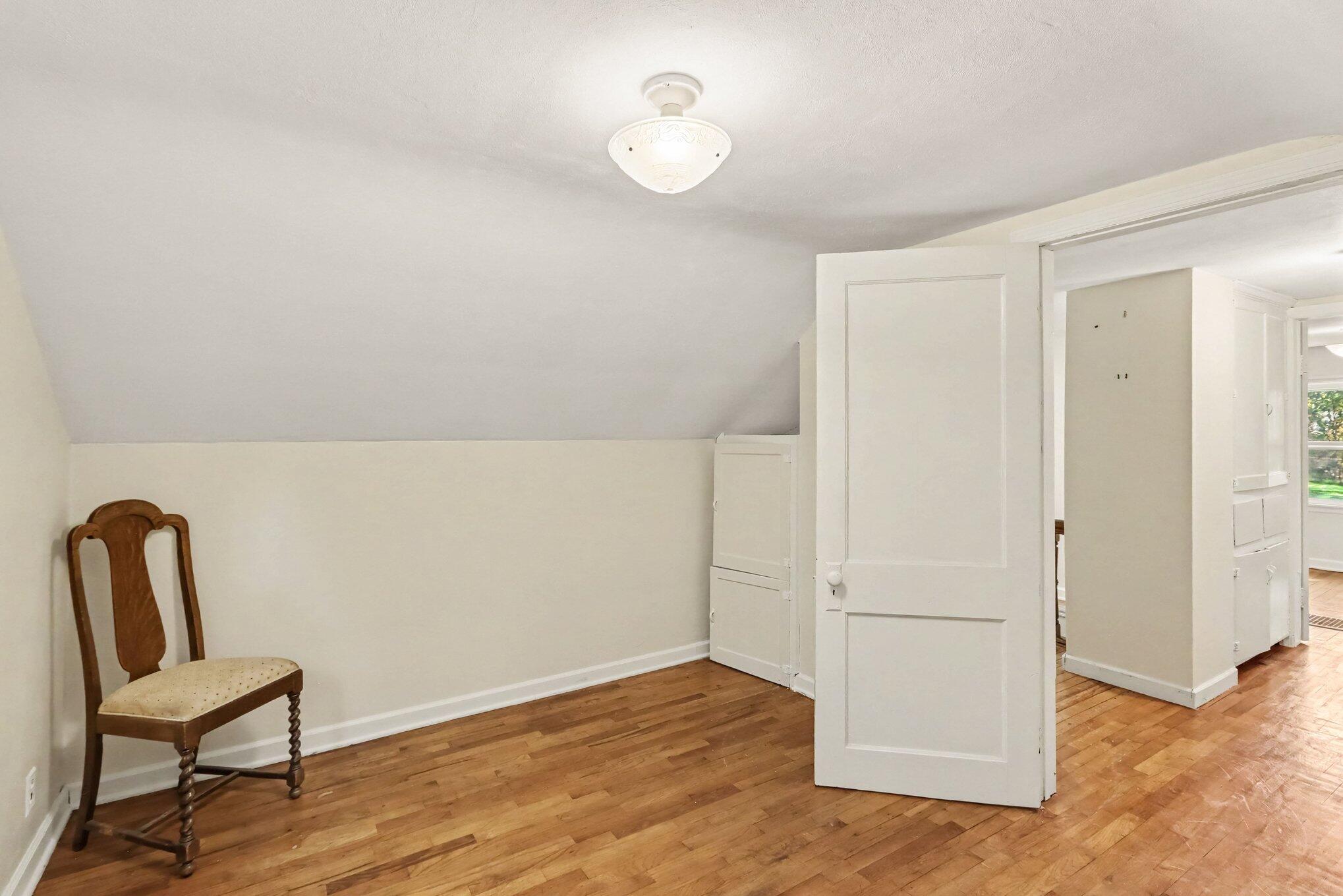 2523 Schippers Lane Kalamazoo MI 49048
