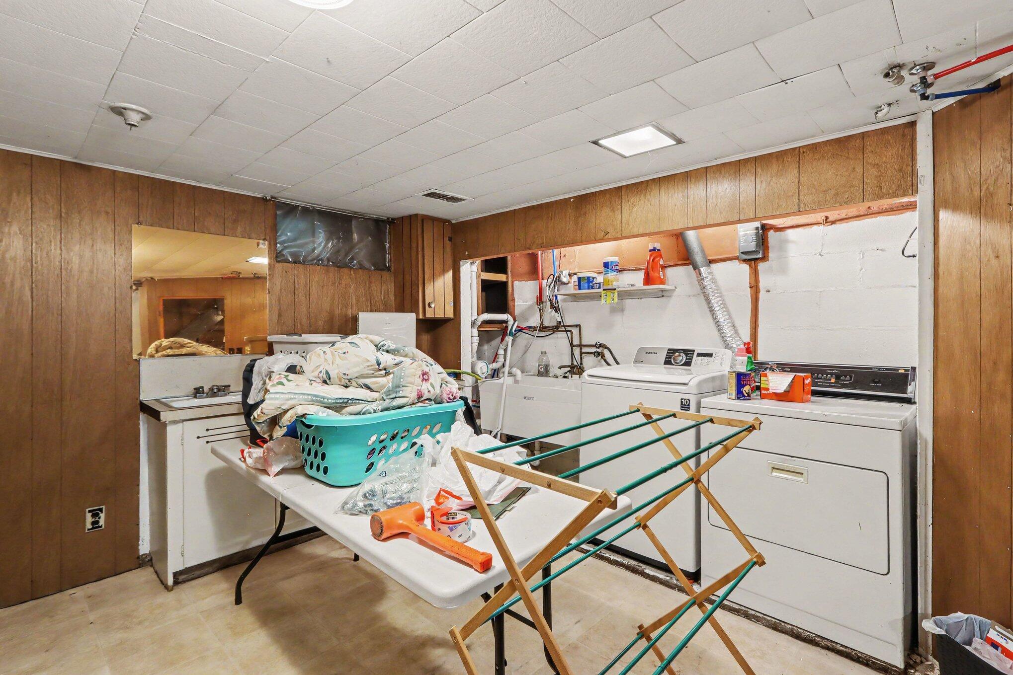 2523 Schippers Lane Kalamazoo MI 49048