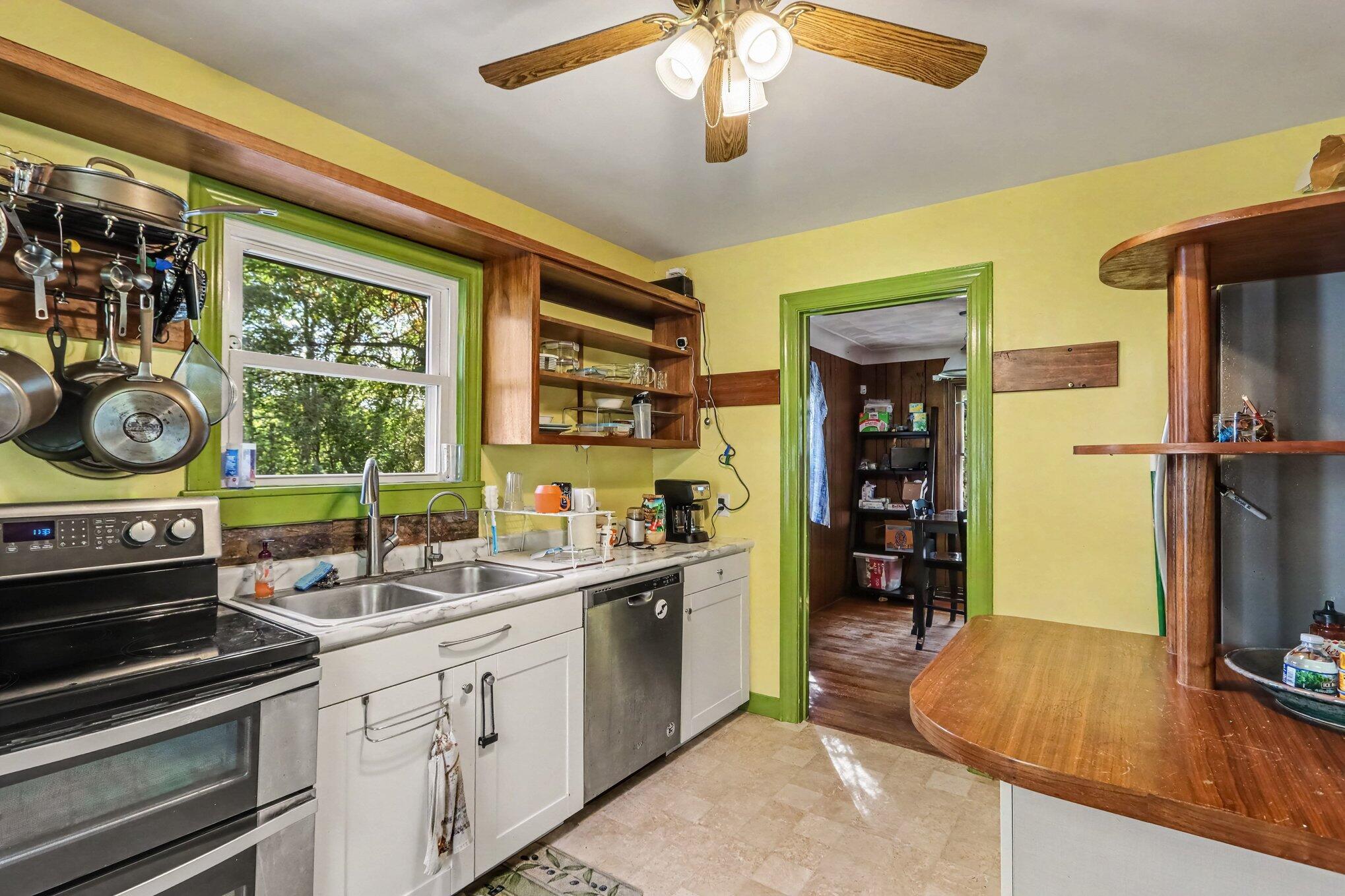 2523 Schippers Lane Kalamazoo MI 49048