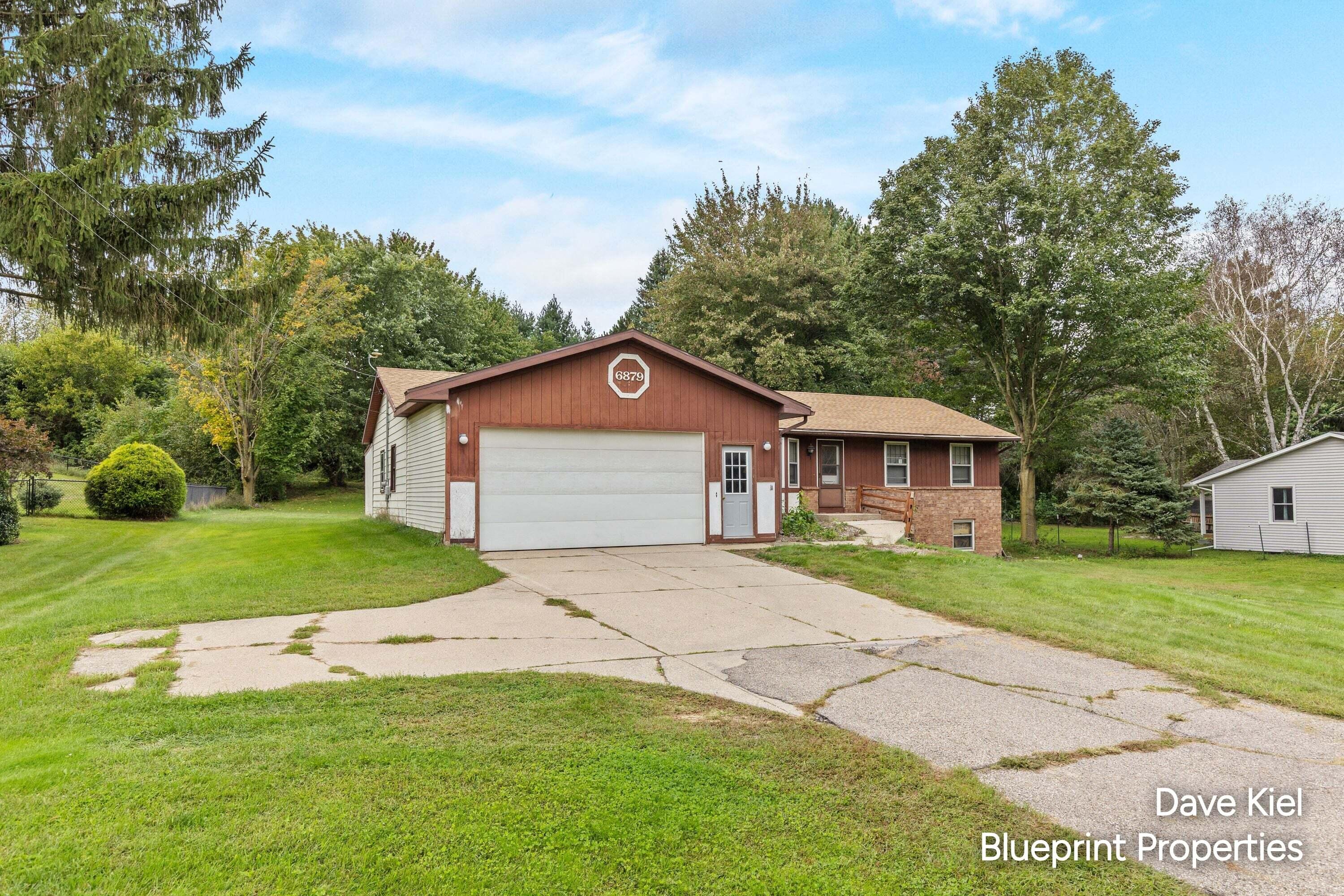 6879 Ivanrest Avenue SW Byron Center MI 49315