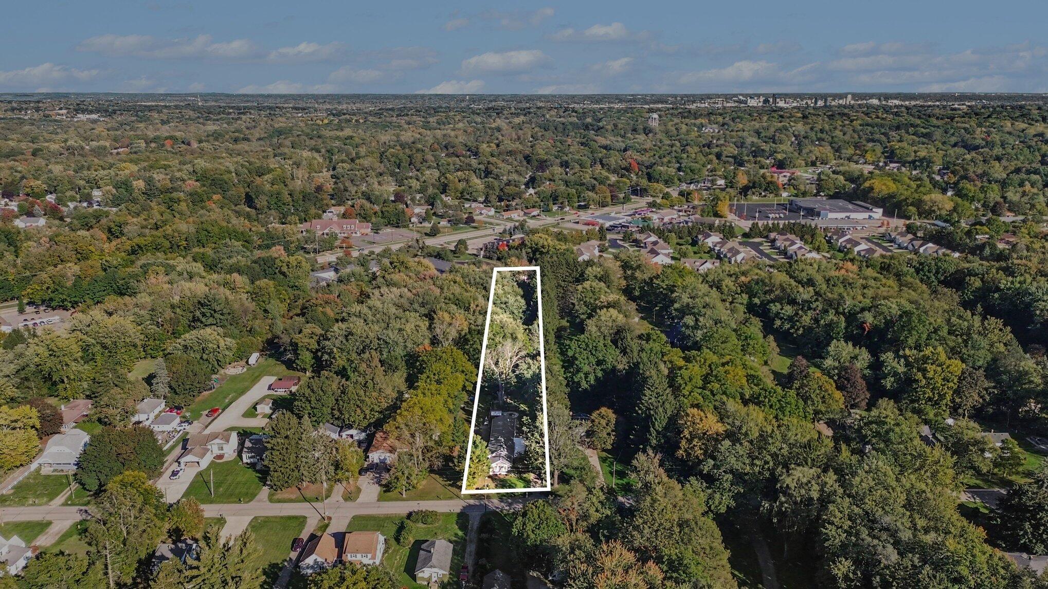1328 Maplerow Avenue NW Grand Rapids MI 49534
