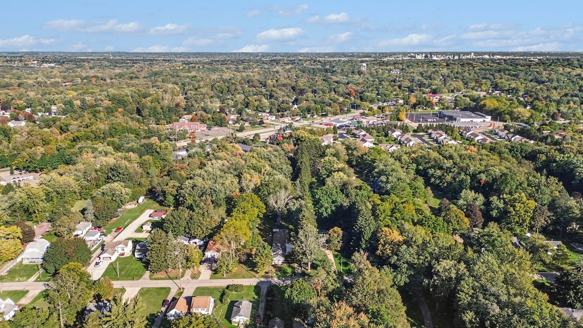 1328 Maplerow Avenue NW Grand Rapids MI 49534