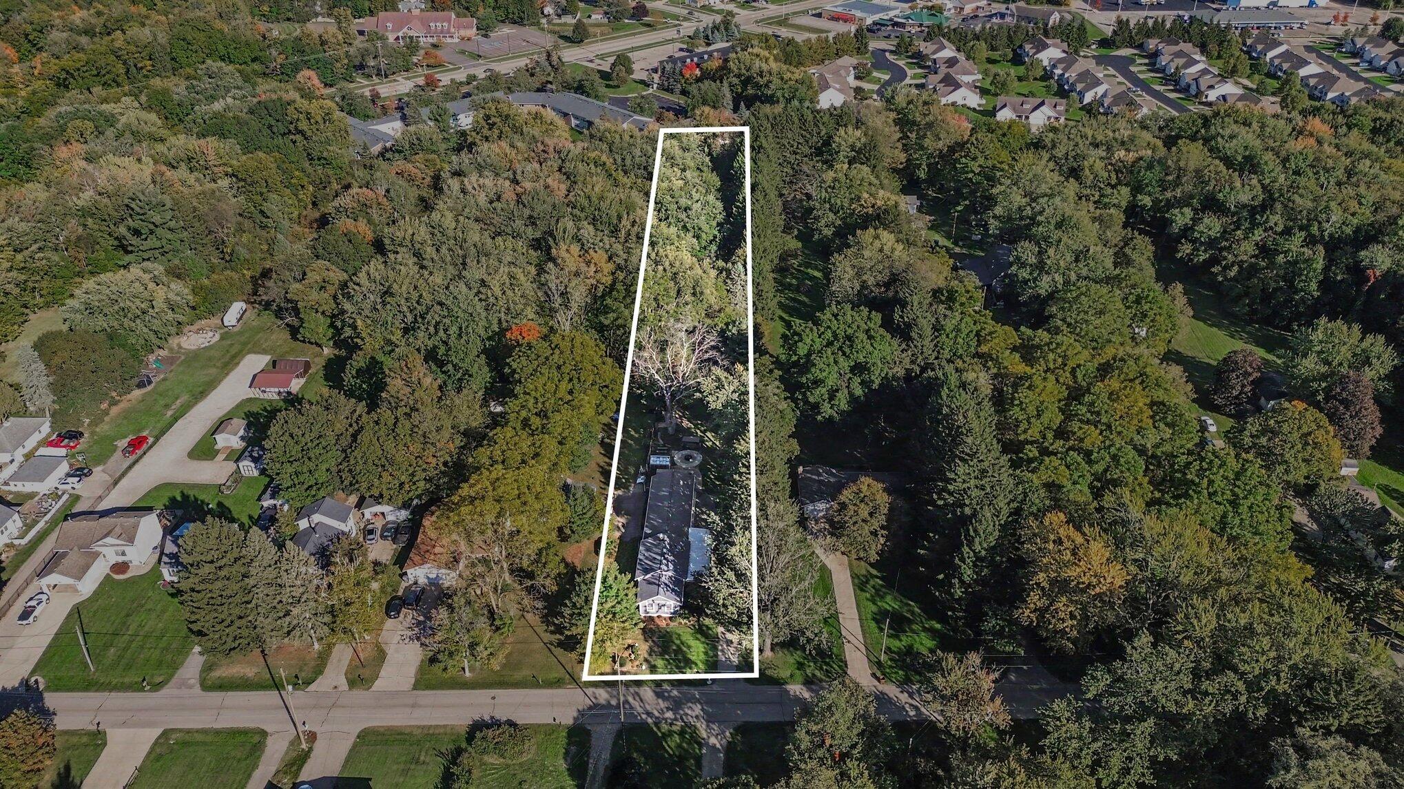 1328 Maplerow Avenue NW Grand Rapids MI 49534