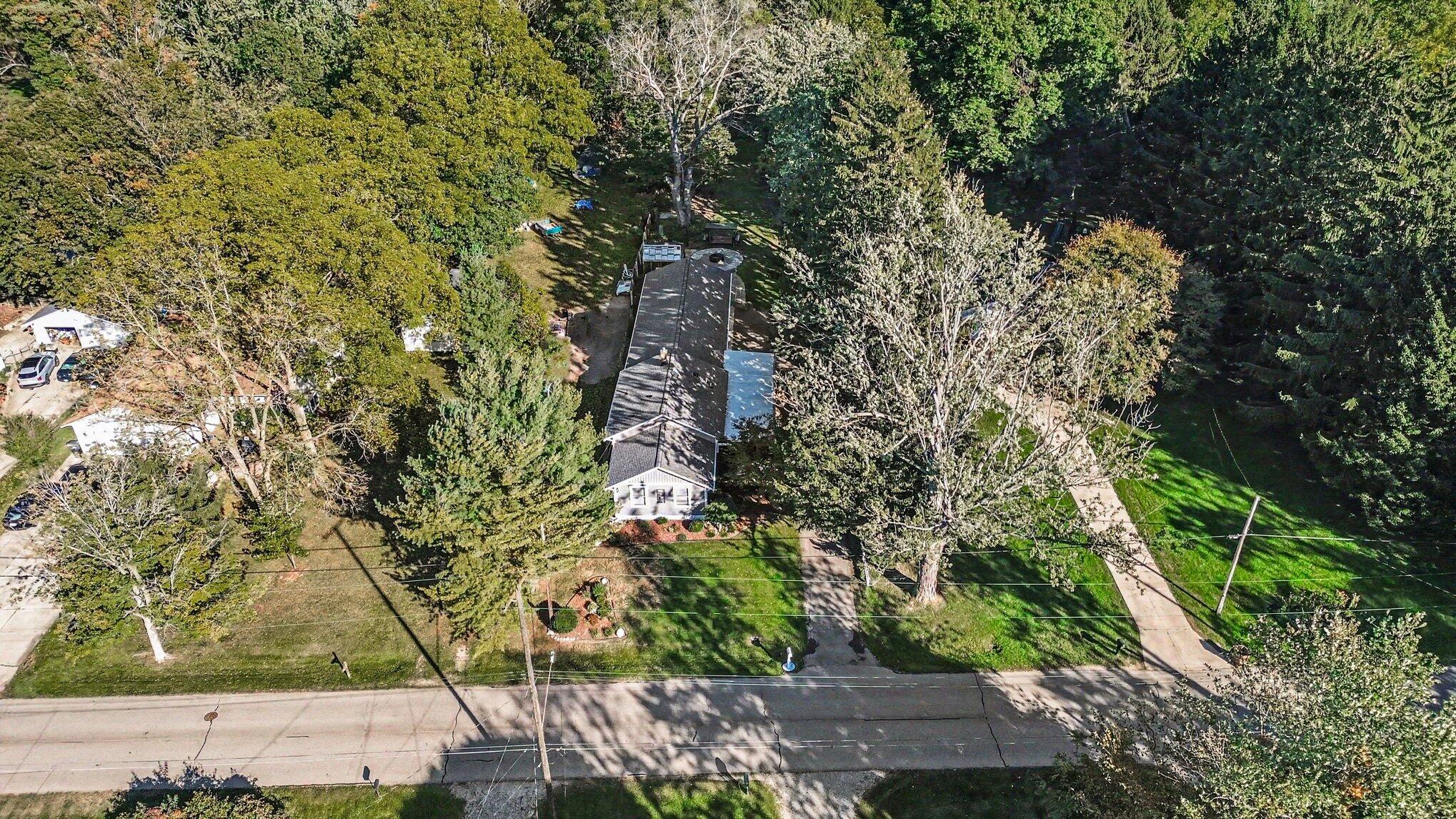 1328 Maplerow Avenue NW Grand Rapids MI 49534
