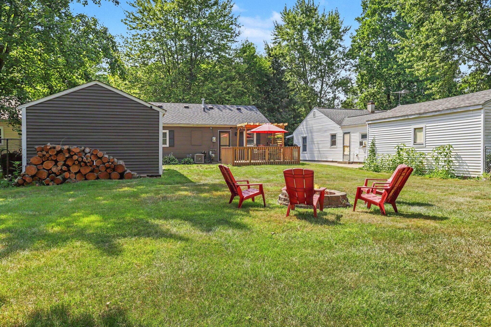 1320 Craft Avenue Kalamazoo MI 49048