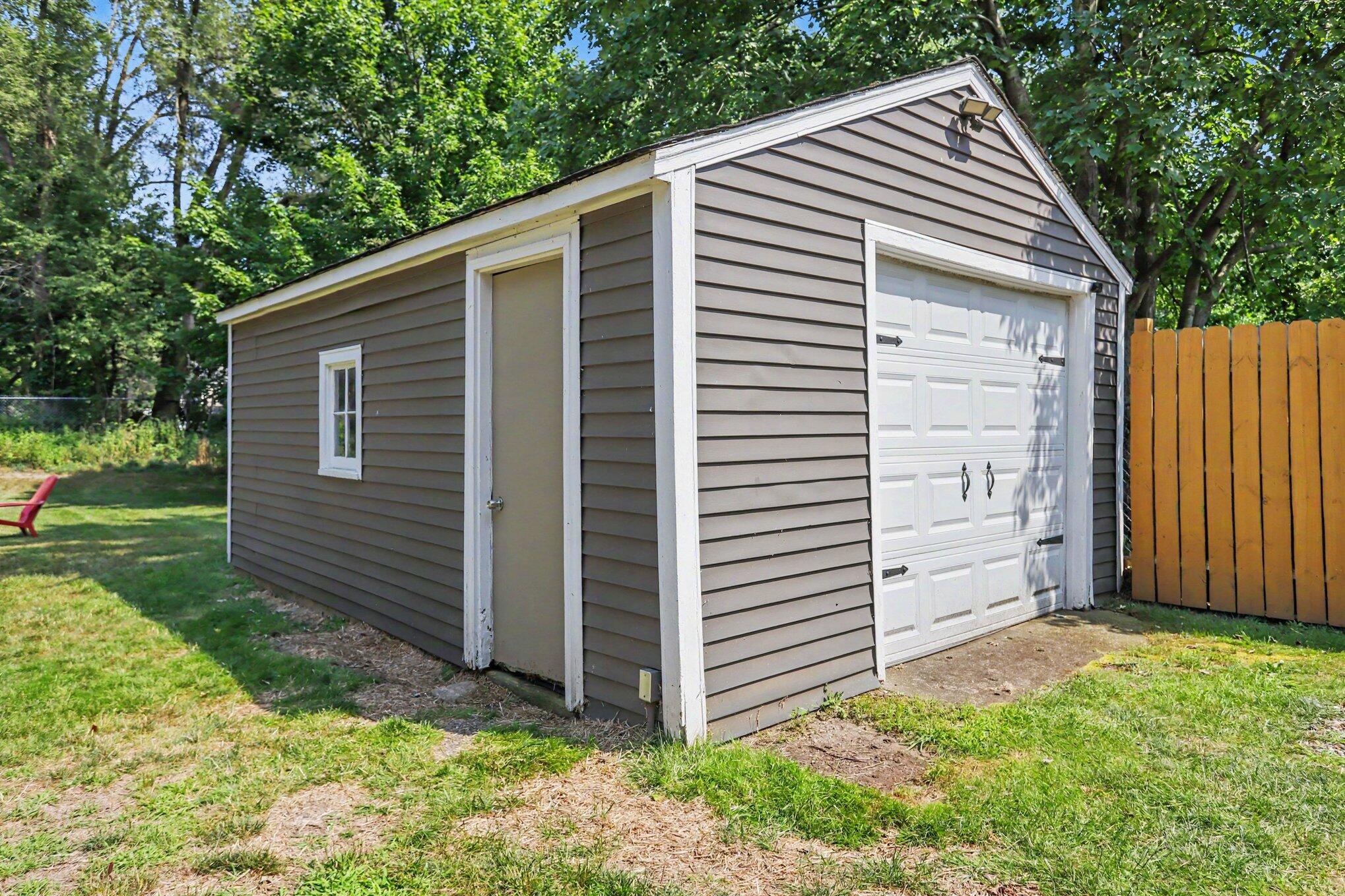 1320 Craft Avenue Kalamazoo MI 49048