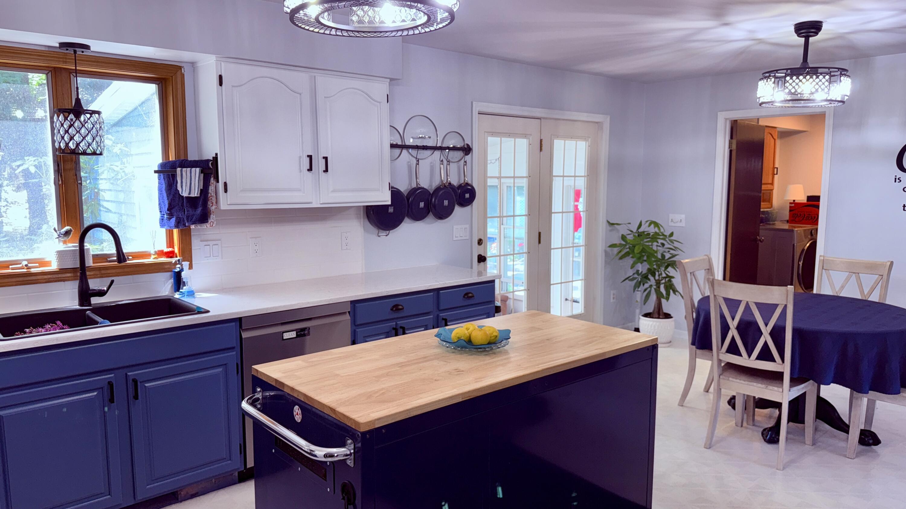 12637 Lakeshore Drive Grand Haven MI 49417