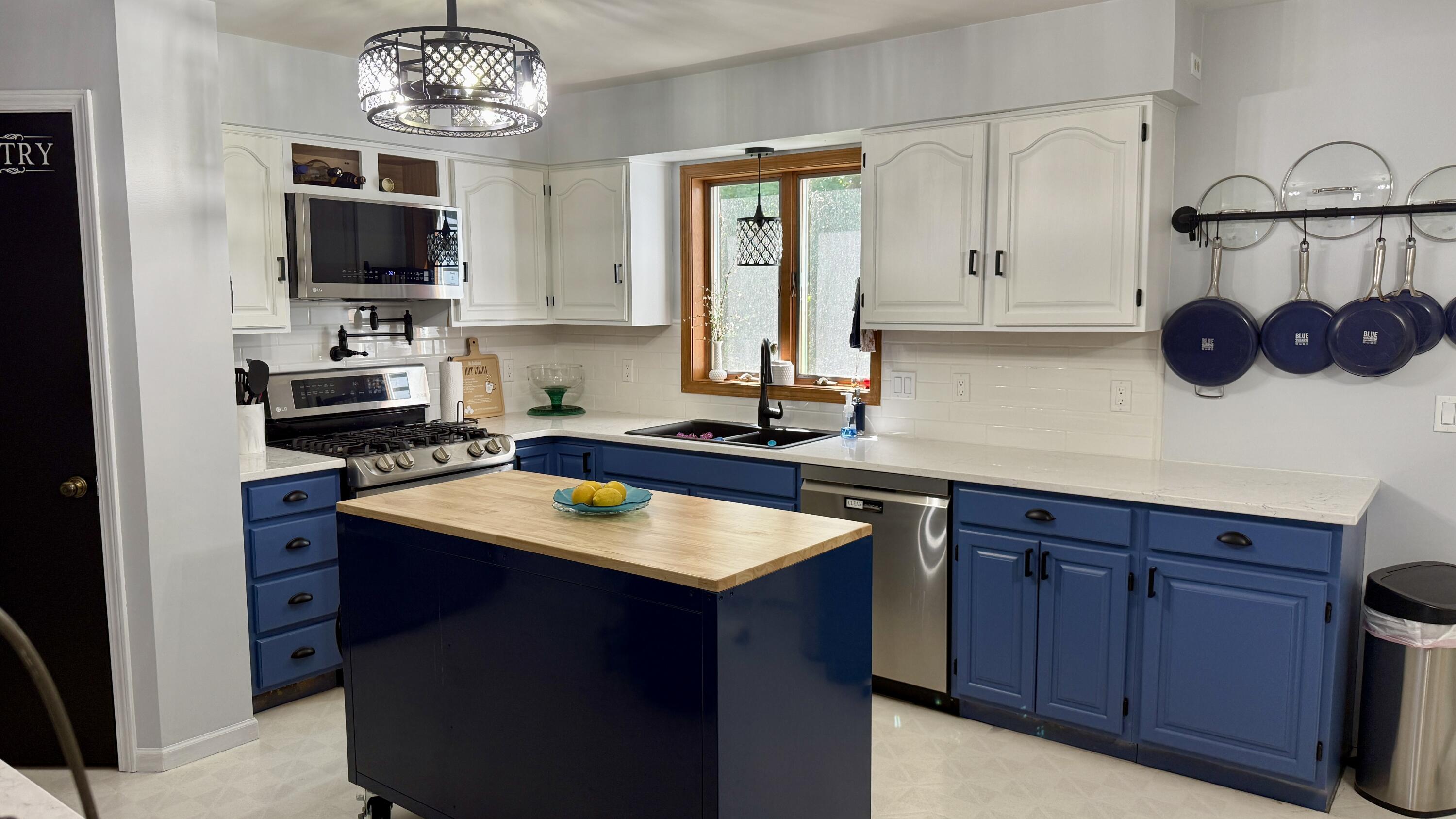 12637 Lakeshore Drive Grand Haven MI 49417