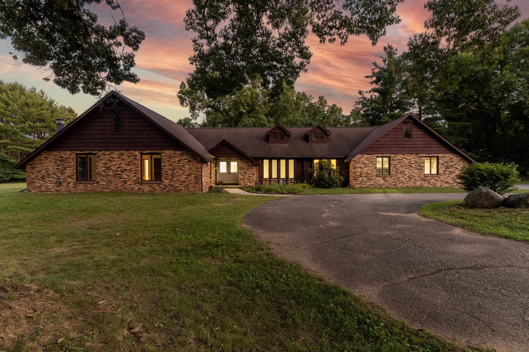 5727 W Q Avenue Kalamazoo MI 49009