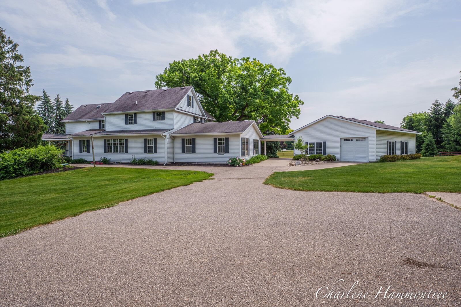 9111 Summit Avenue NE Rockford MI 49341