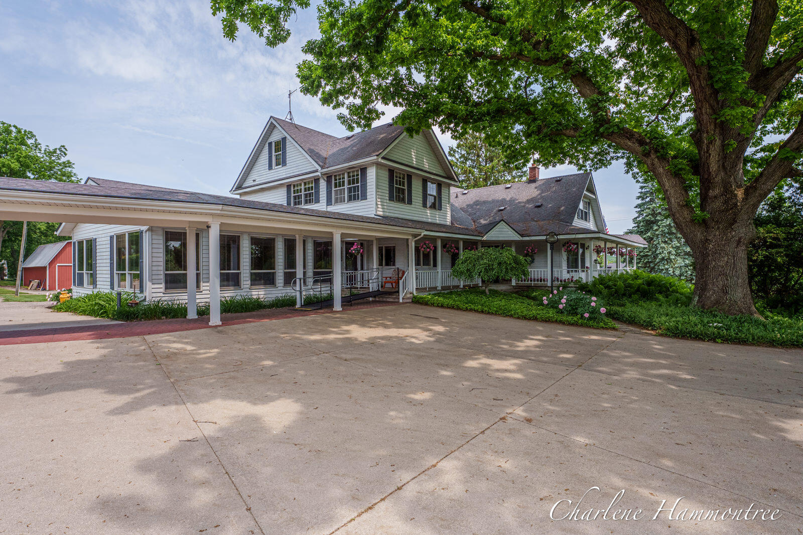 9111 Summit Avenue NE Rockford MI 49341