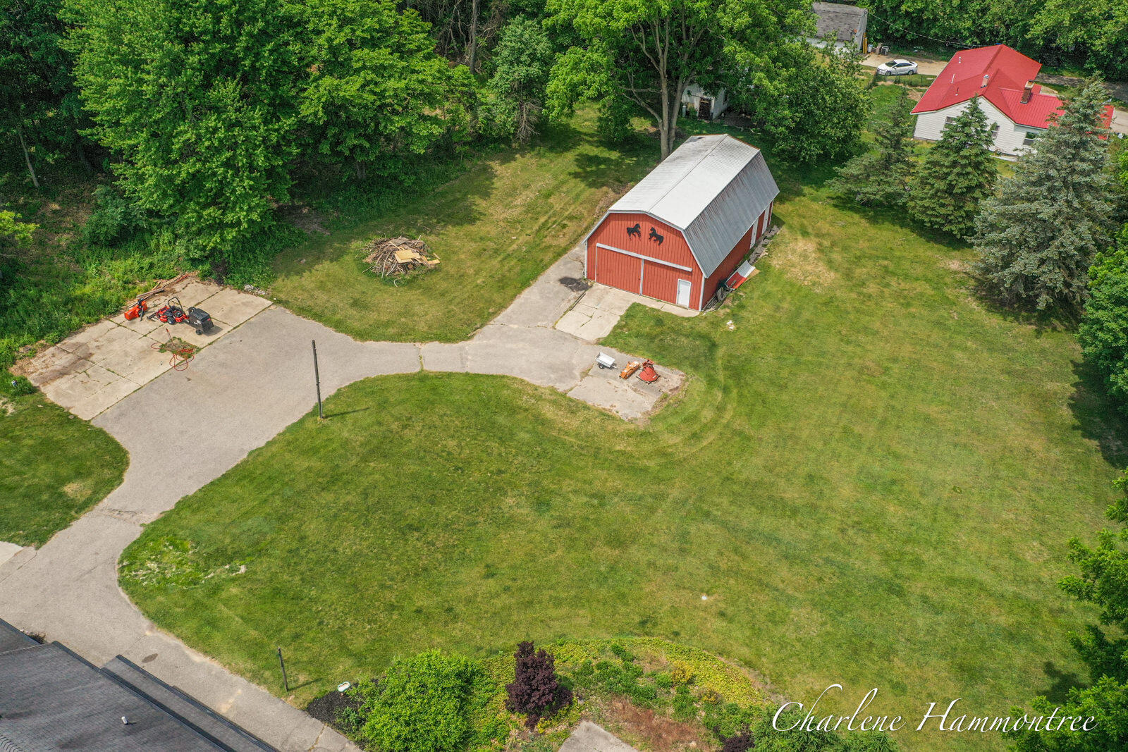 9111 Summit Avenue NE Rockford MI 49341
