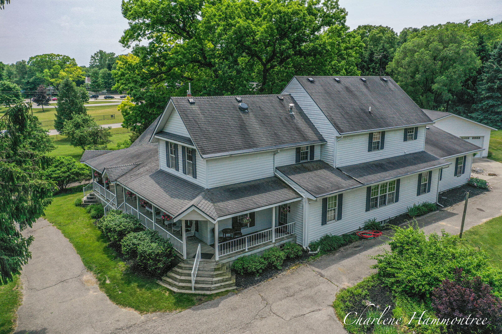 9111 Summit Avenue NE Rockford MI 49341