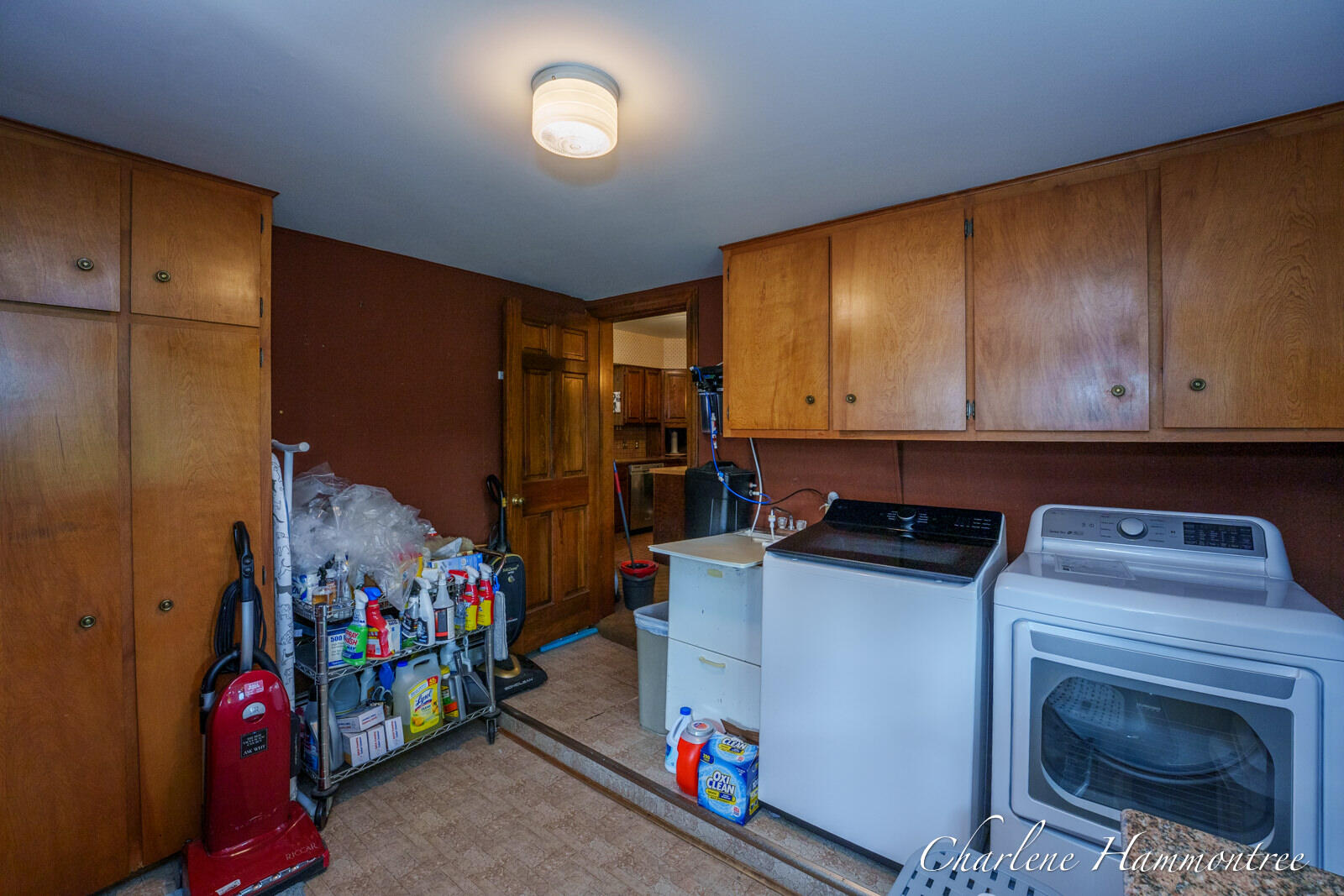 9111 Summit Avenue NE Rockford MI 49341