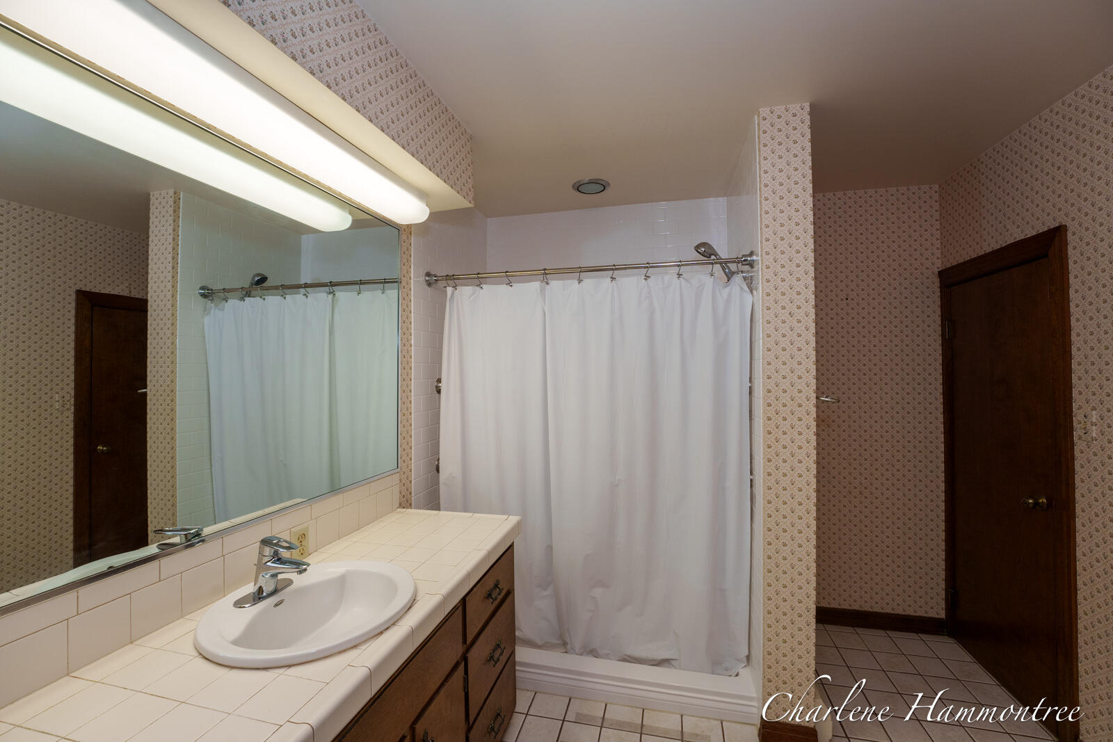9111 Summit Avenue NE Rockford MI 49341