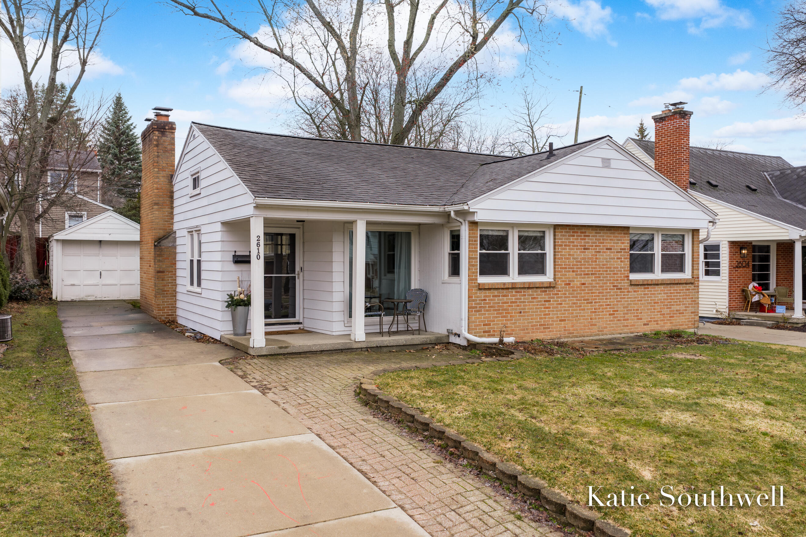 2610 Albert Drive SE East Grand Rapids MI 49506