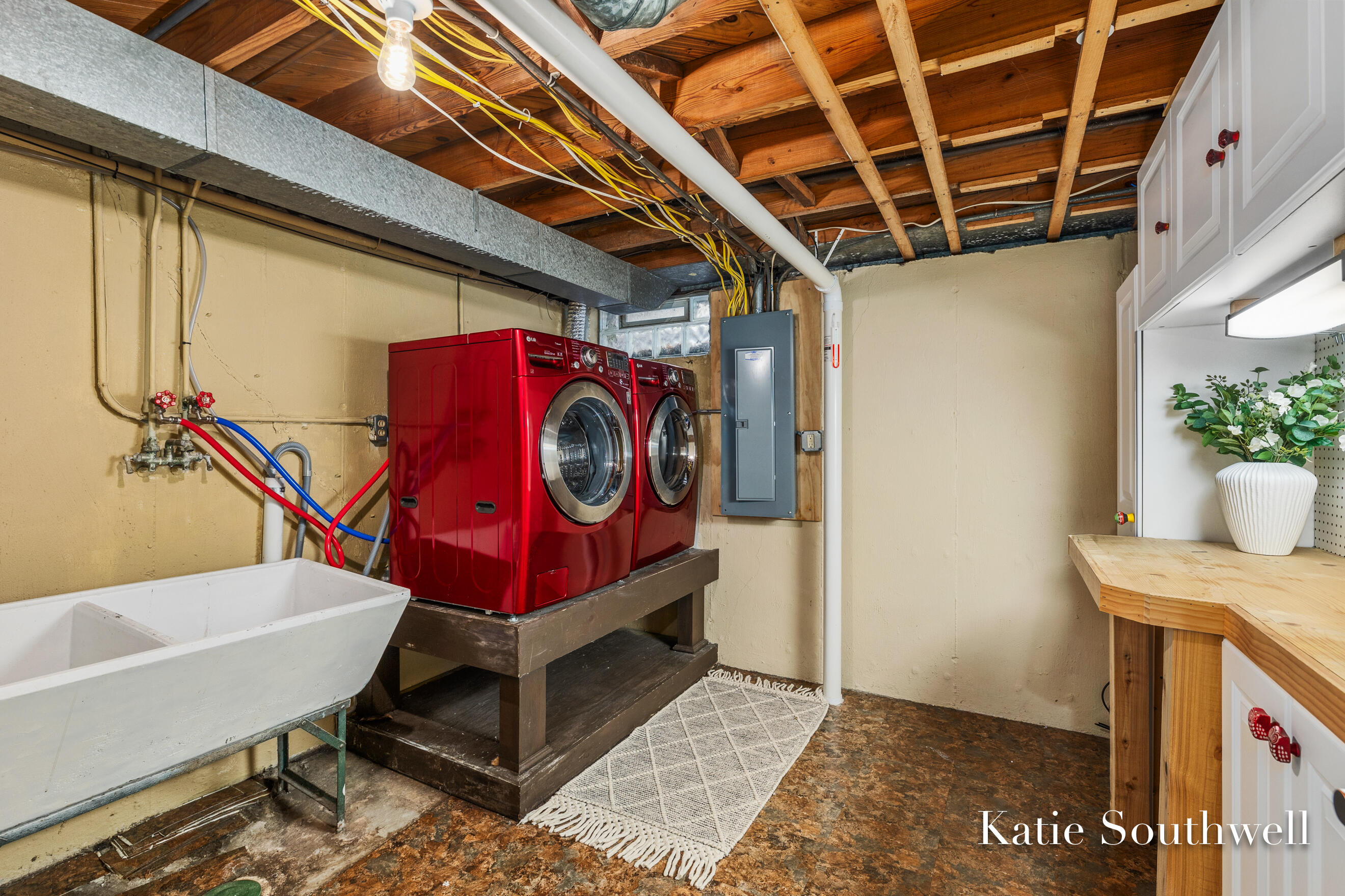 2610 Albert Drive SE East Grand Rapids MI 49506