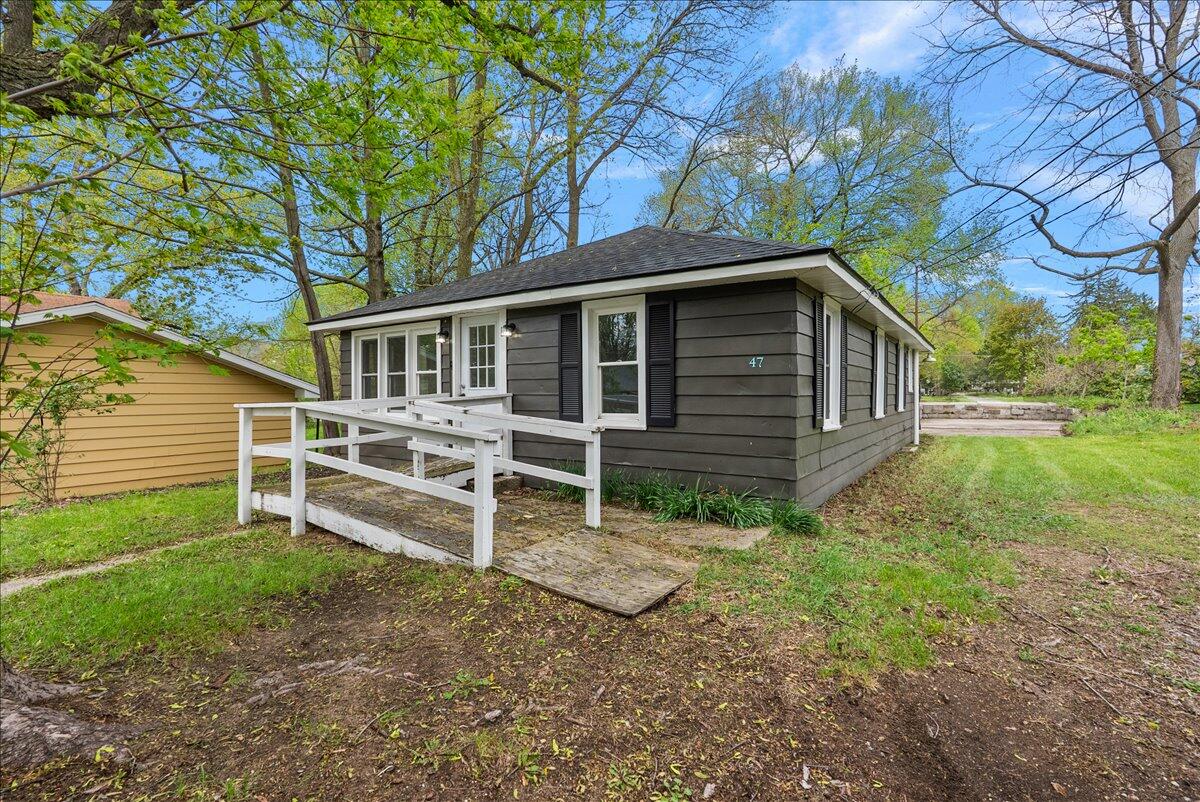 47 Wayne Street Allegan MI 49010