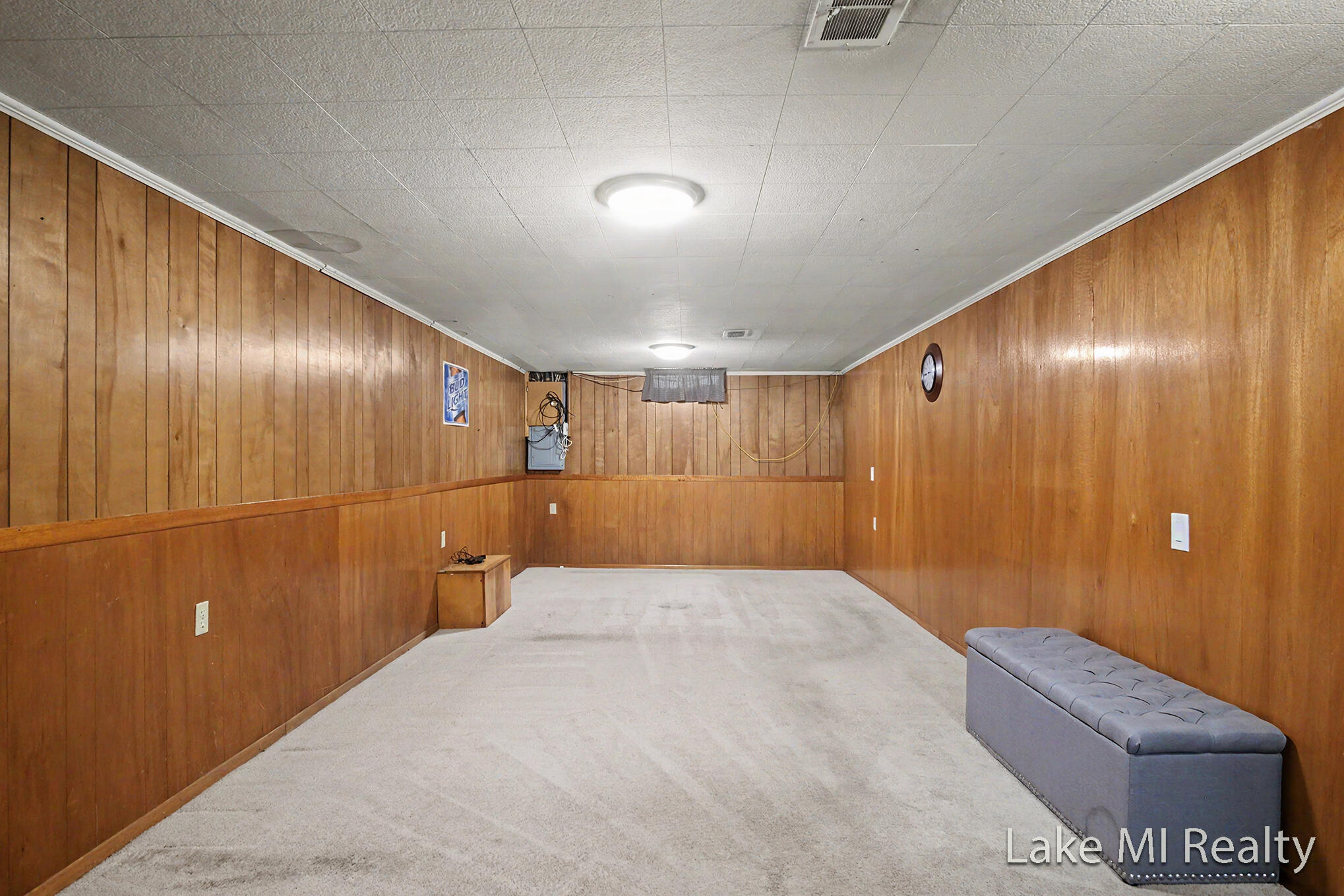 938 Calvary Avenue NW Grand Rapids MI 49504