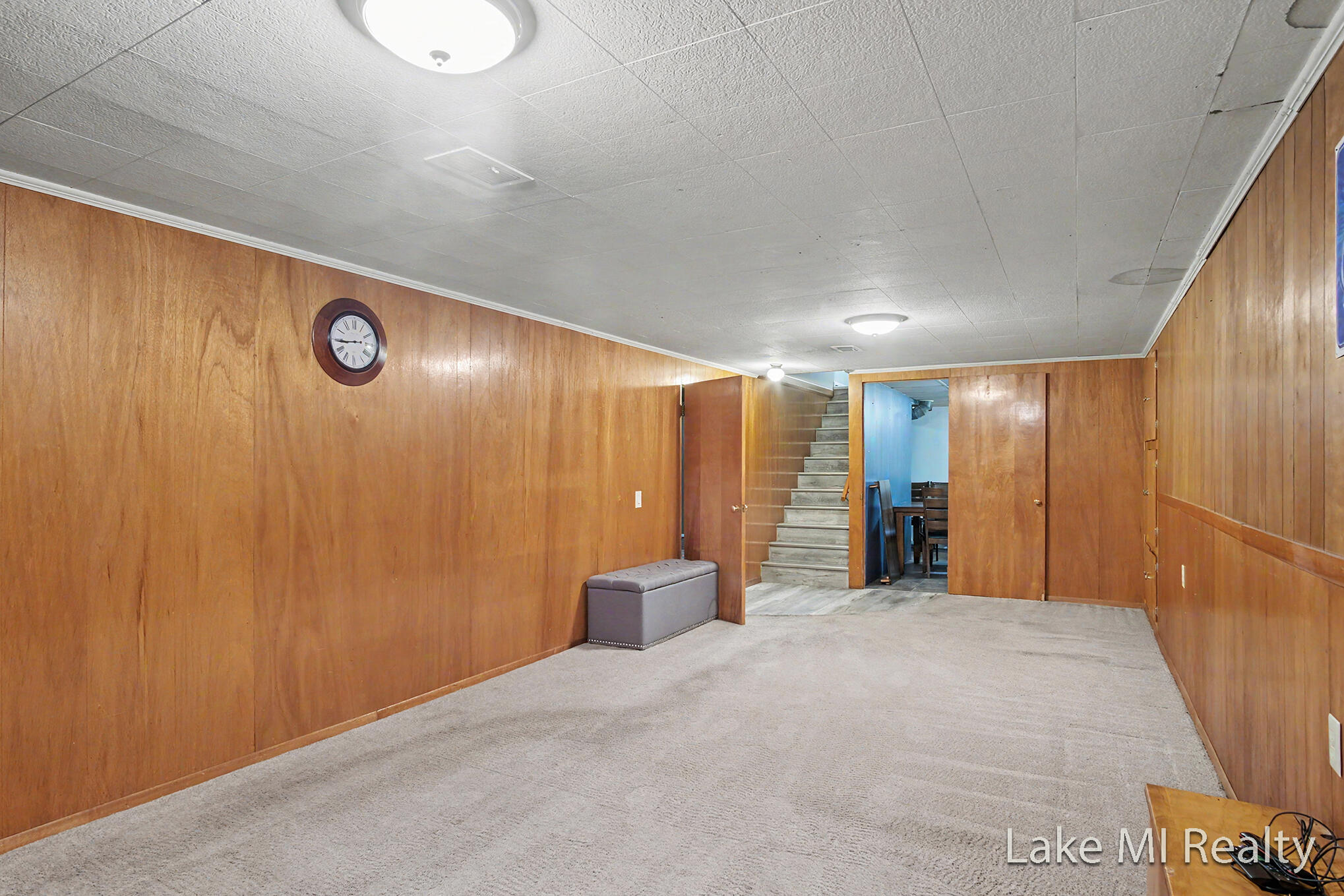 938 Calvary Avenue NW Grand Rapids MI 49504