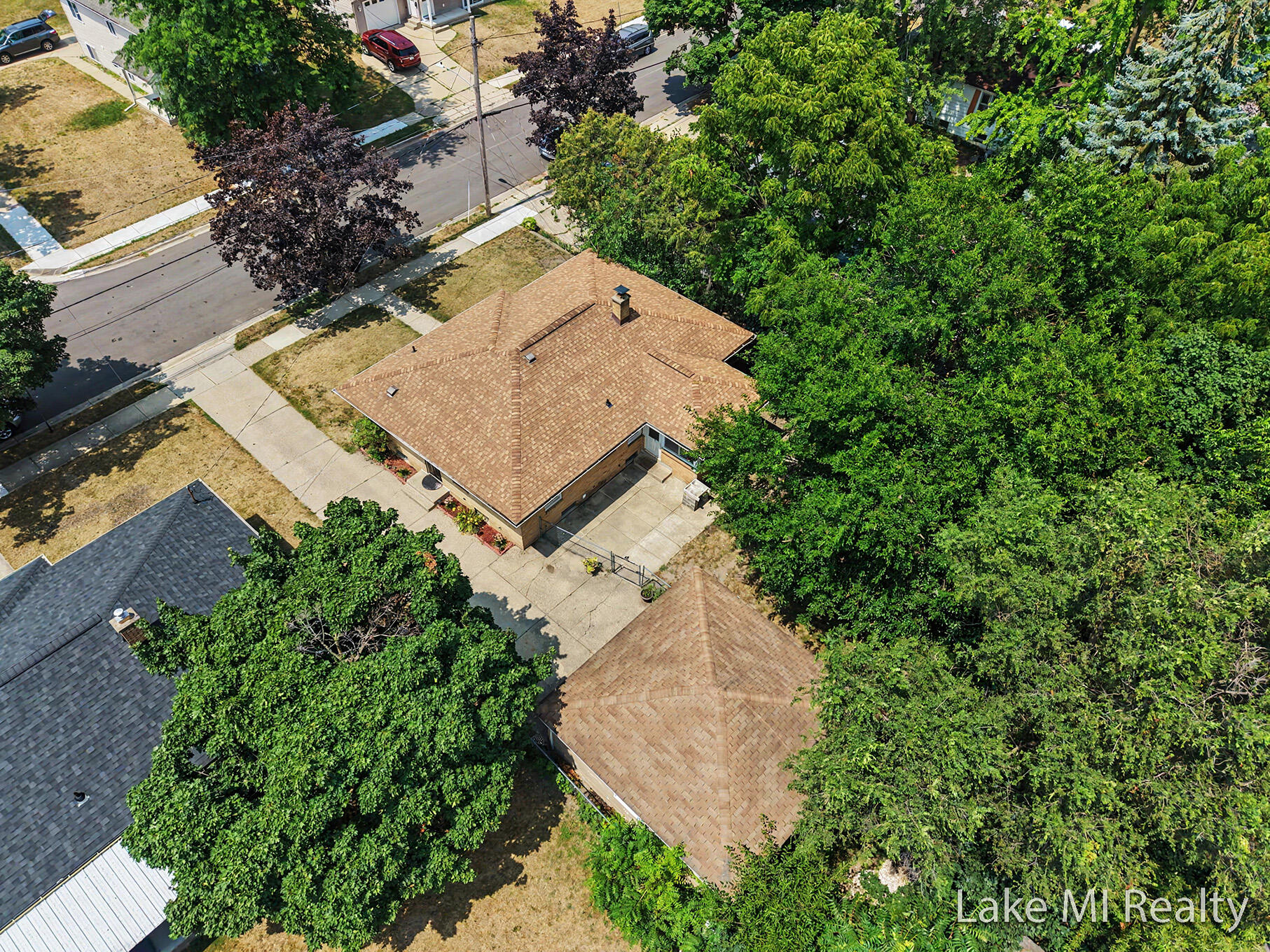 938 Calvary Avenue NW Grand Rapids MI 49504