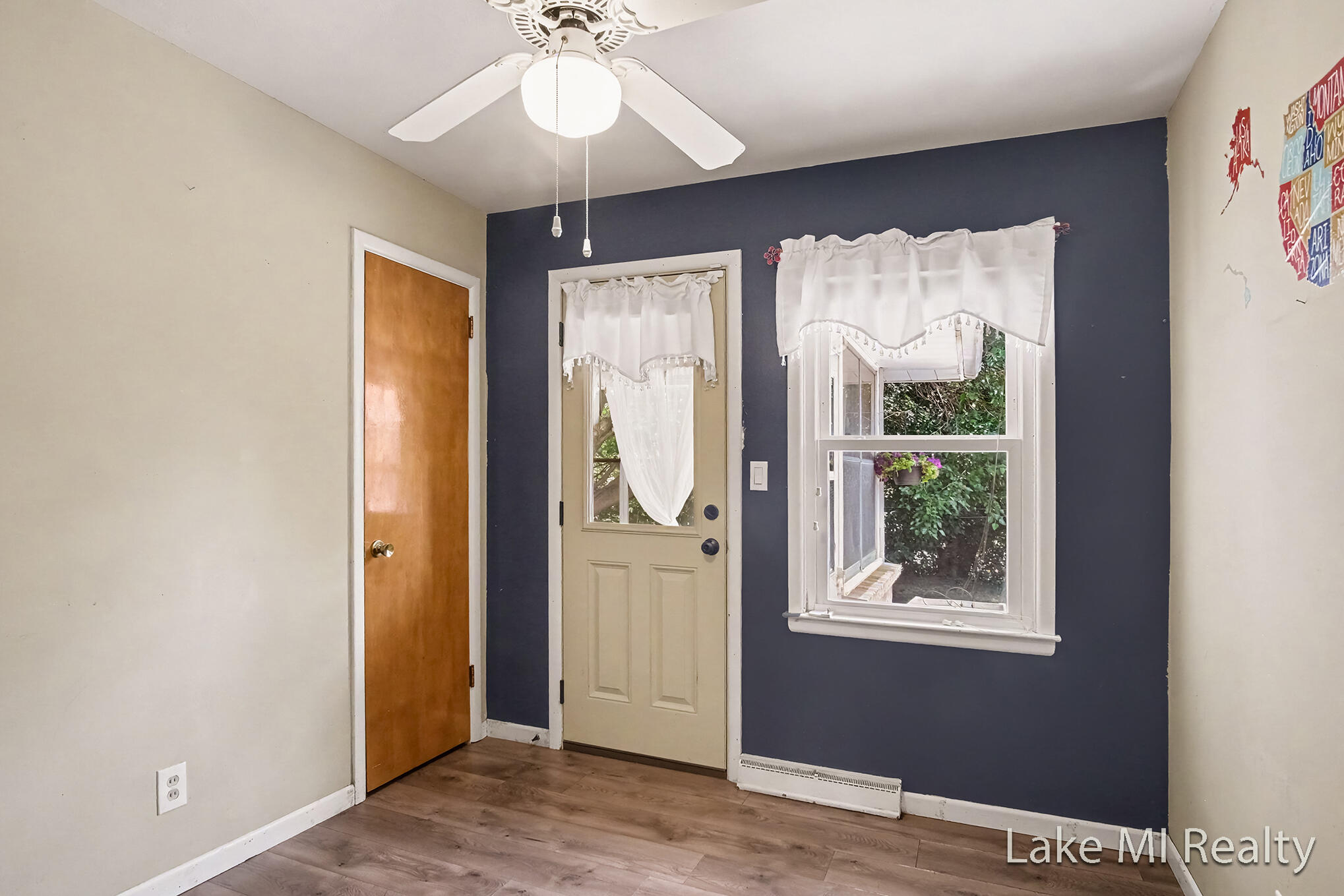 938 Calvary Avenue NW Grand Rapids MI 49504