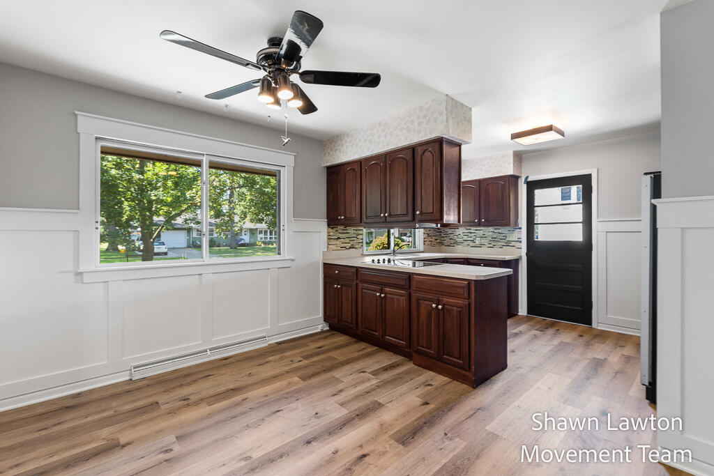1832 Southwood Avenue Norton Shores MI 49441