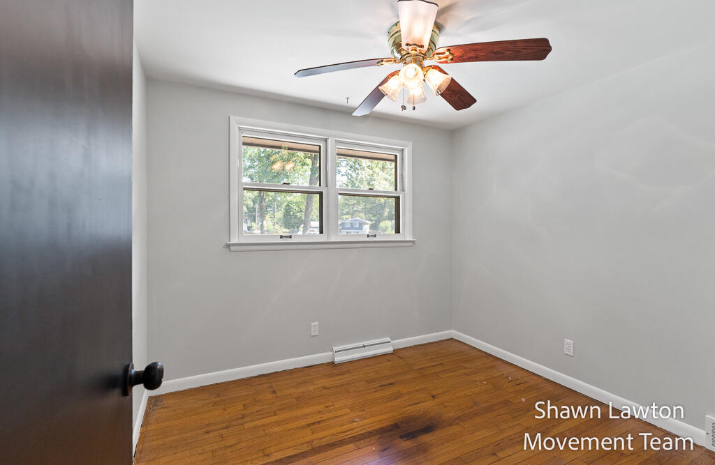 1832 Southwood Avenue Norton Shores MI 49441
