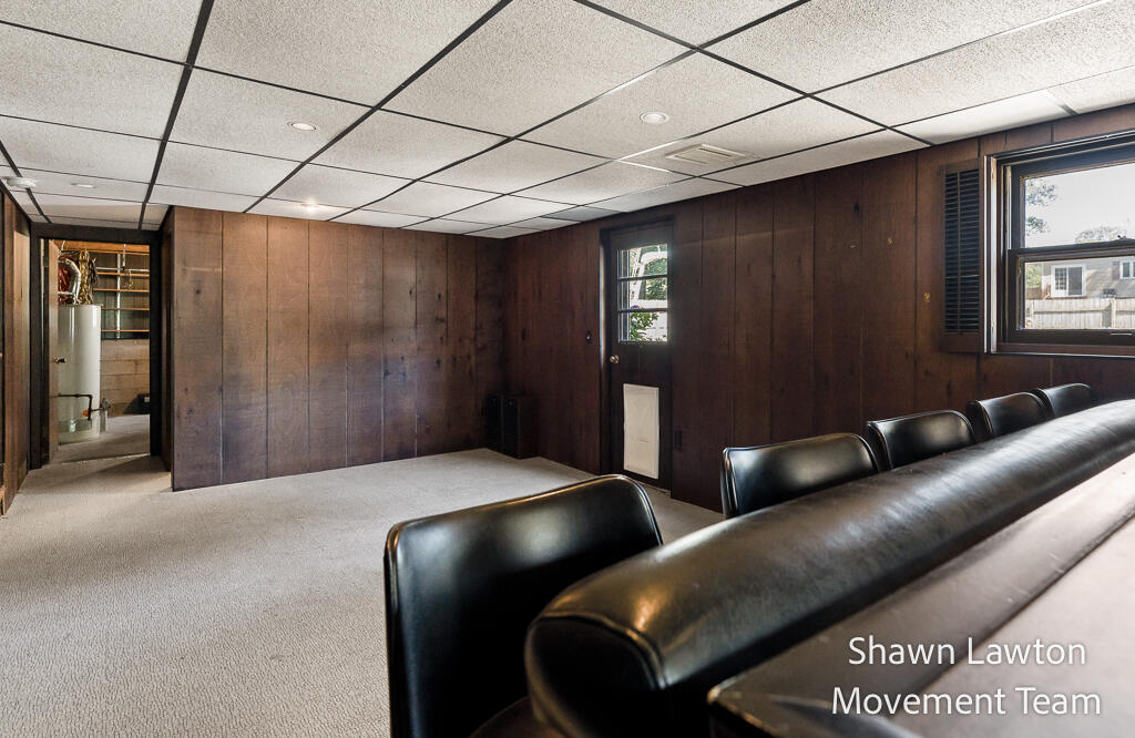 1832 Southwood Avenue Norton Shores MI 49441