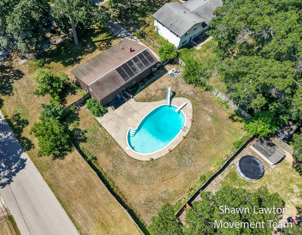 1832 Southwood Avenue Norton Shores MI 49441