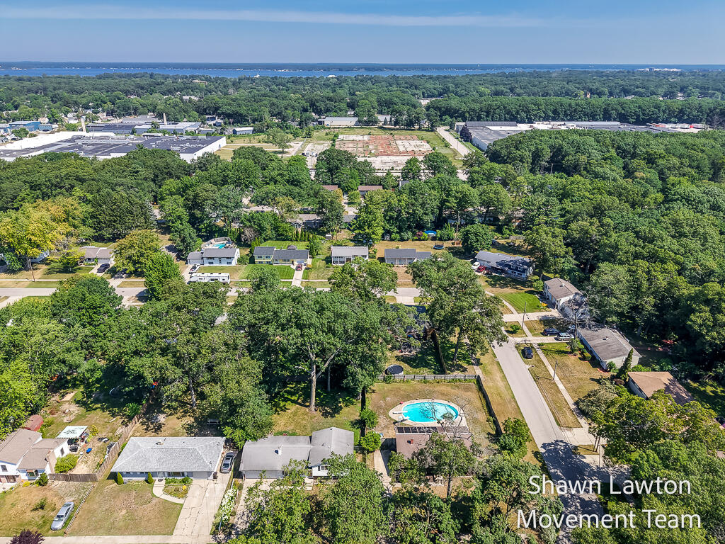 1832 Southwood Avenue Norton Shores MI 49441