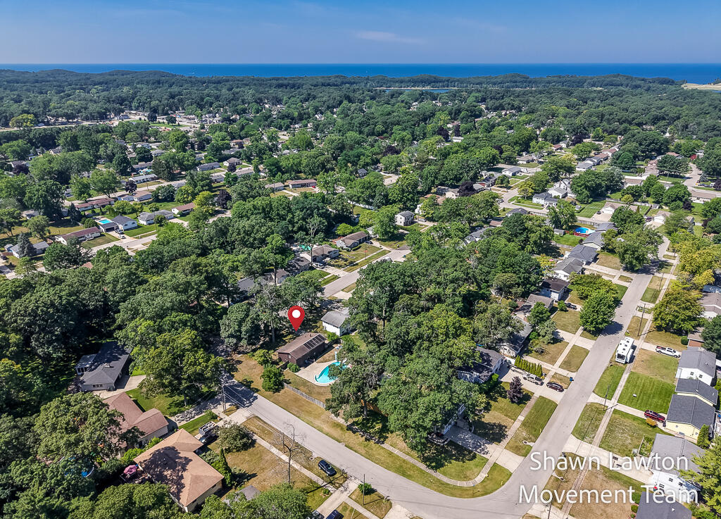 1832 Southwood Avenue Norton Shores MI 49441