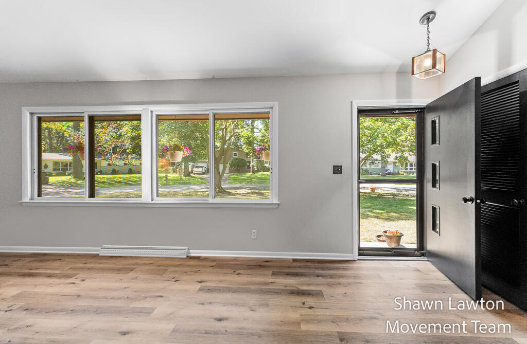 1832 Southwood Avenue Norton Shores MI 49441