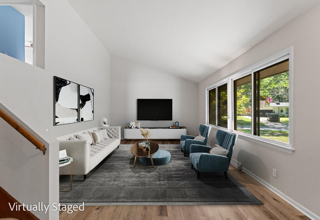 1832 Southwood Avenue Norton Shores MI 49441