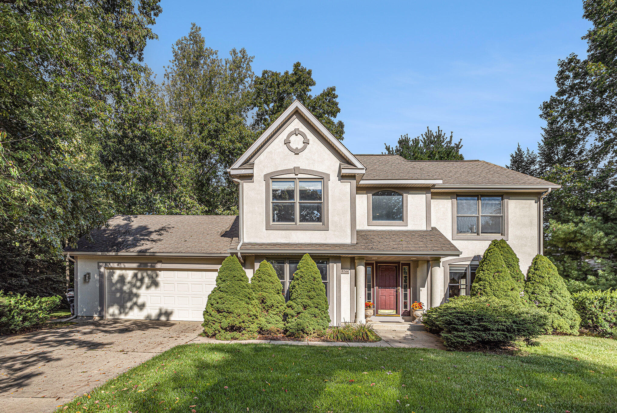 Portage MI, 9744 Chambray Street