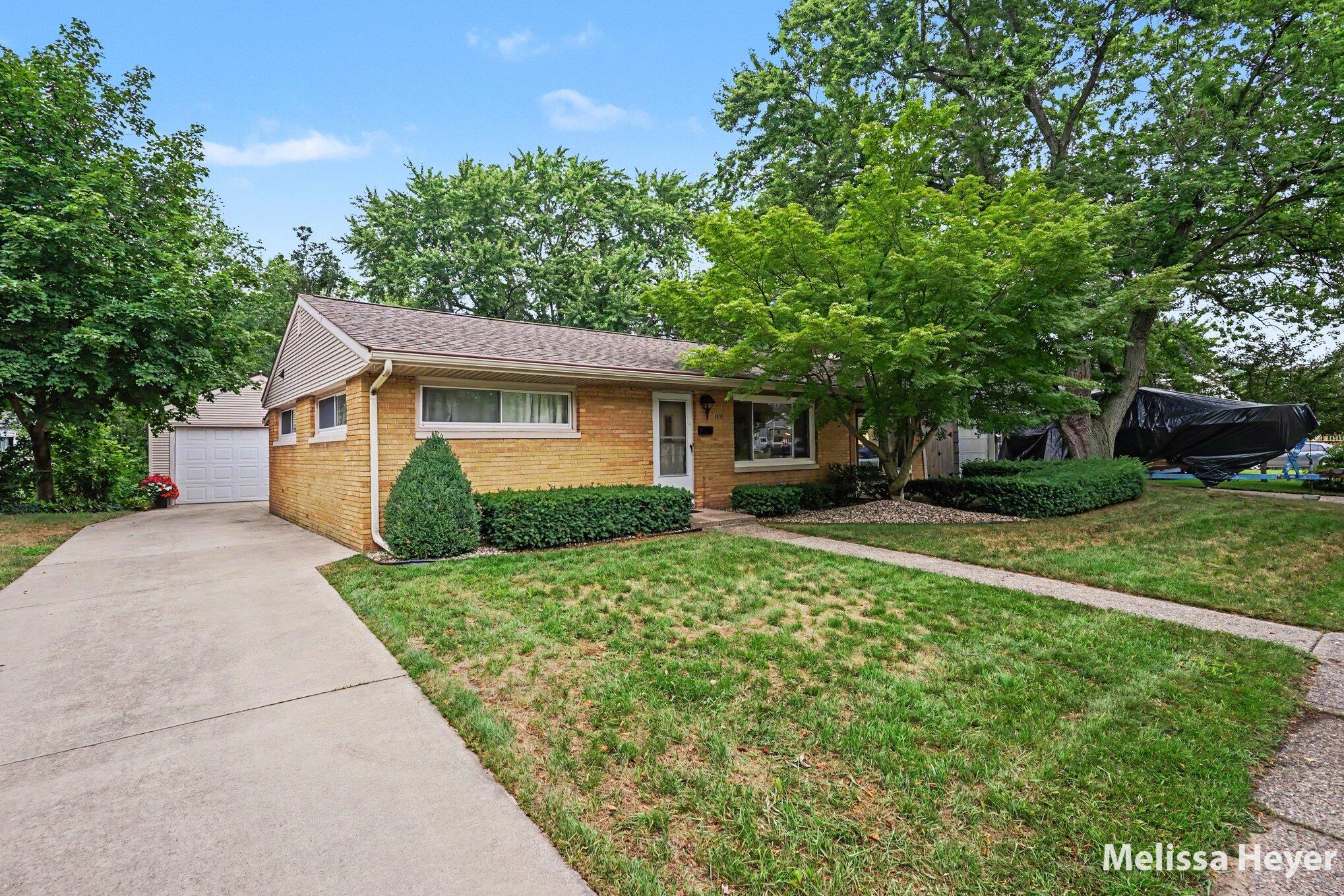 1121 Park Avenue Grand Haven MI 49417
