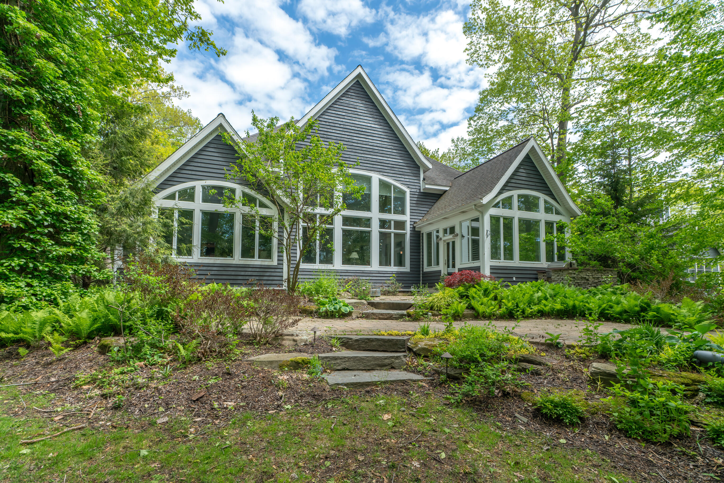 10543 Lakeshore Drive West Olive MI 49460