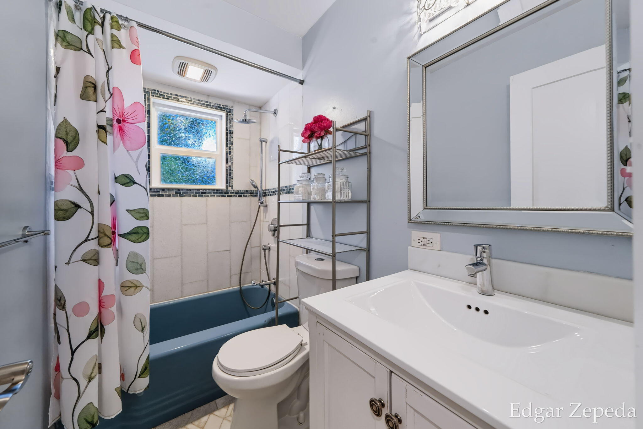 3439 Kalamazoo Avenue SE Grand Rapids MI 49508