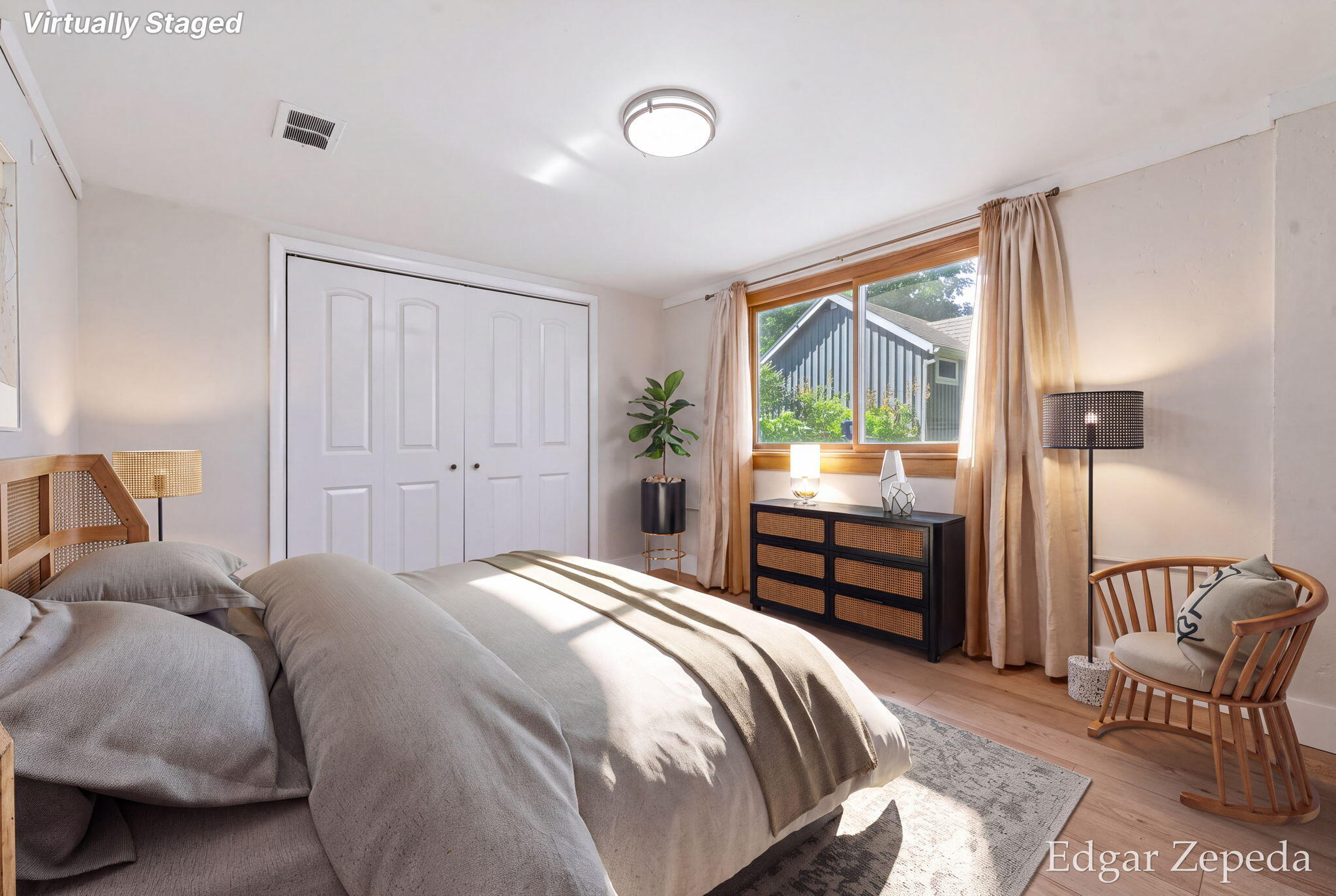 3439 Kalamazoo Avenue SE Grand Rapids MI 49508