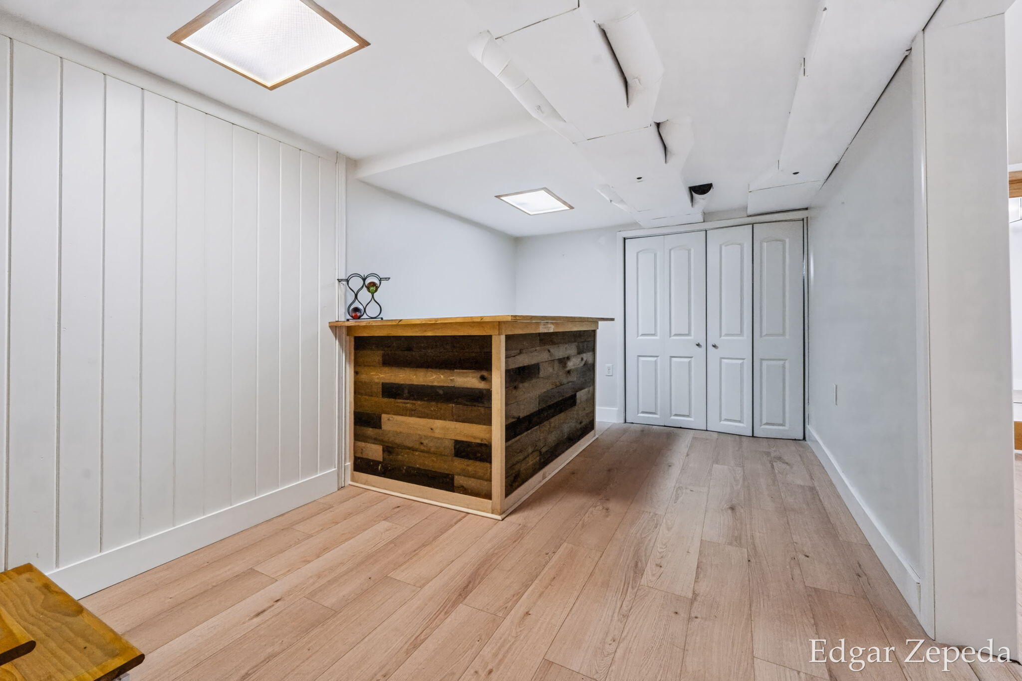 3439 Kalamazoo Avenue SE Grand Rapids MI 49508