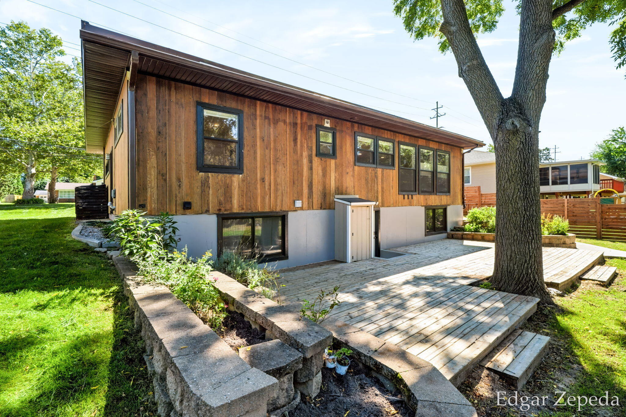 3439 Kalamazoo Avenue SE Grand Rapids MI 49508