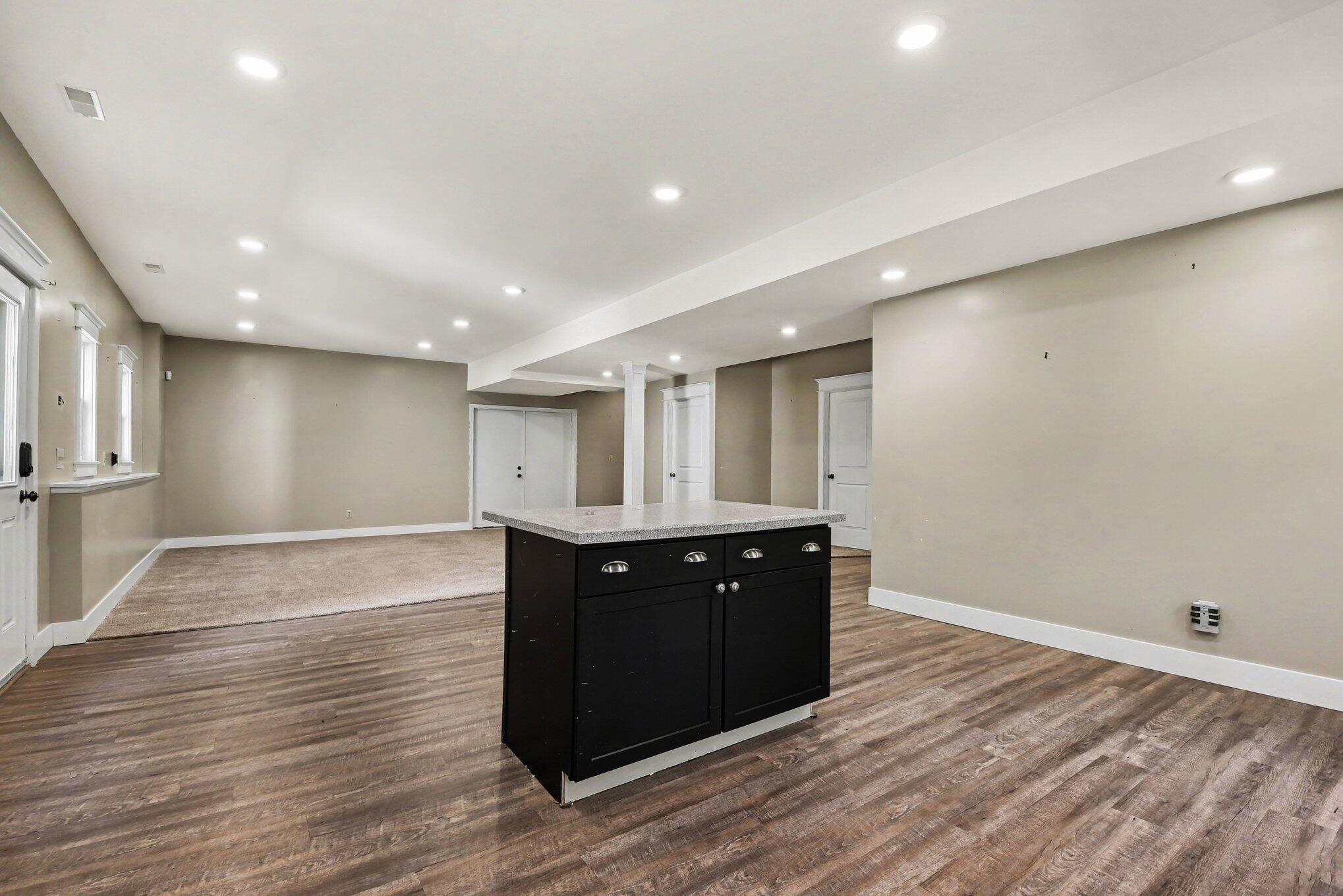 4994 Bluff Drive NE Grand Rapids MI 49525