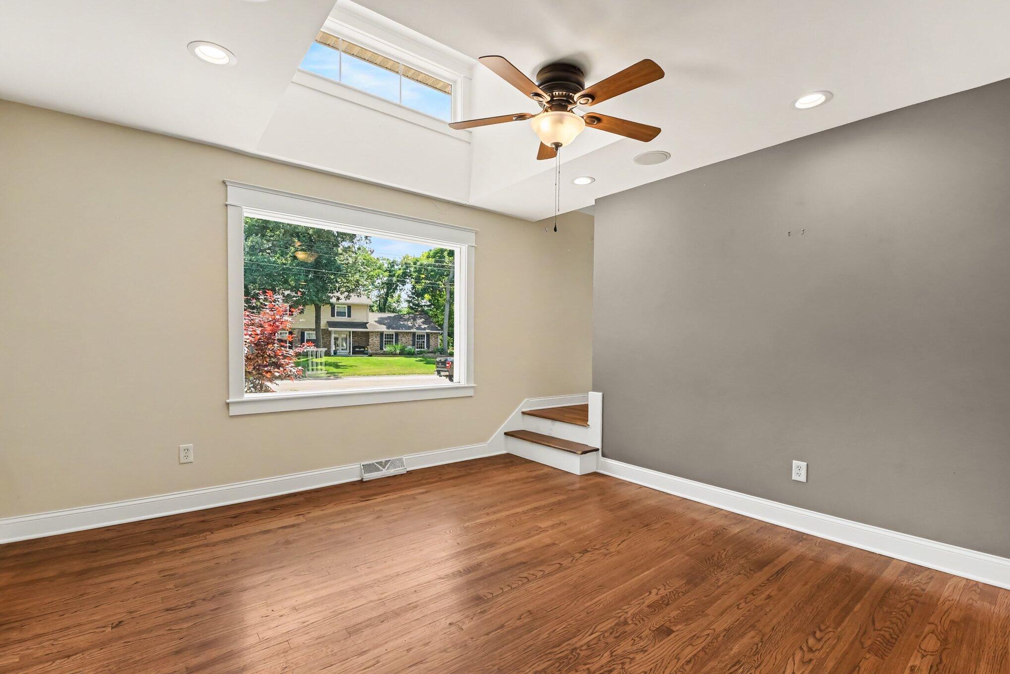 4994 Bluff Drive NE Grand Rapids MI 49525