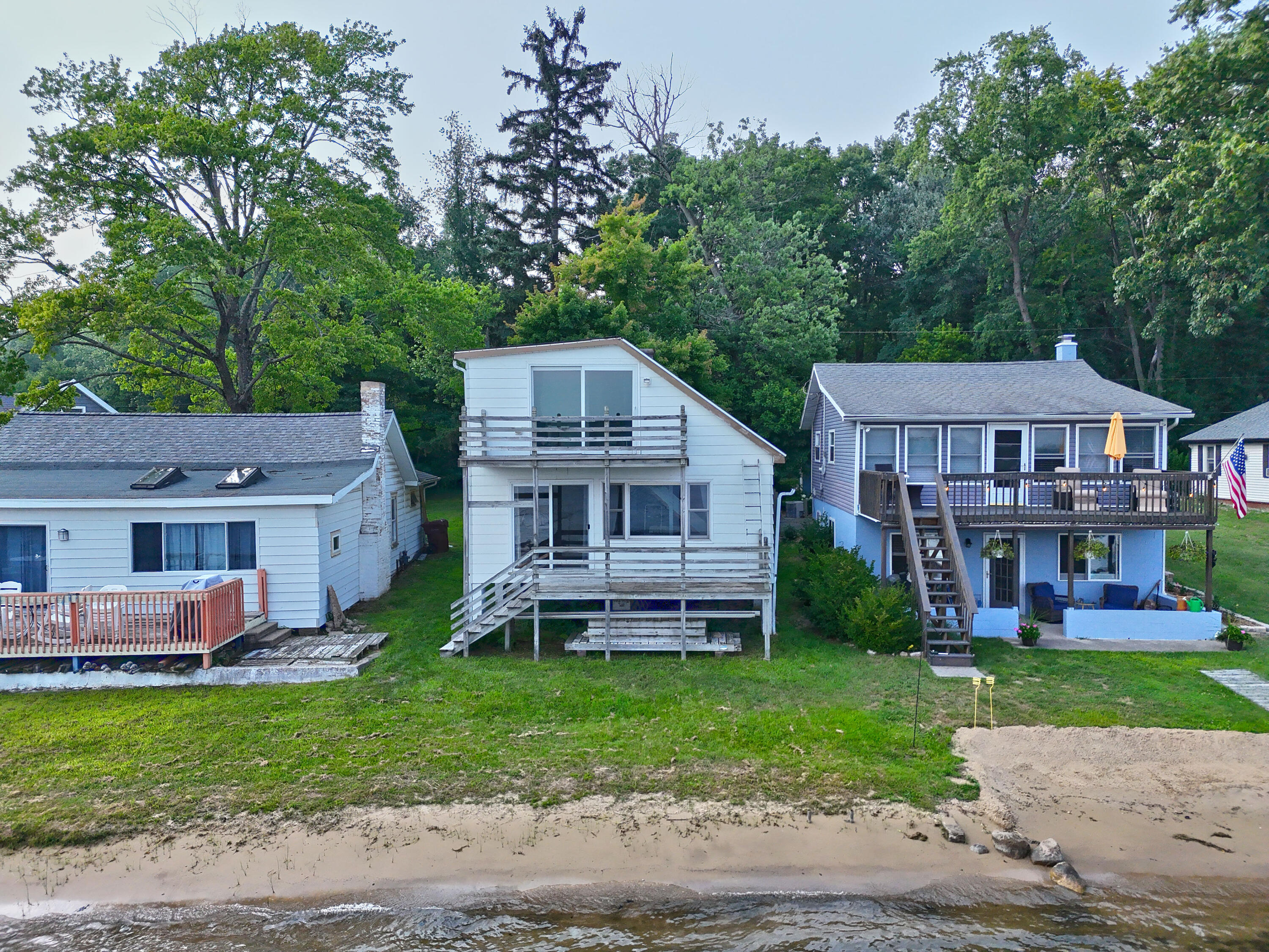 67003 Lakeshore Drive Dowagiac MI 49047