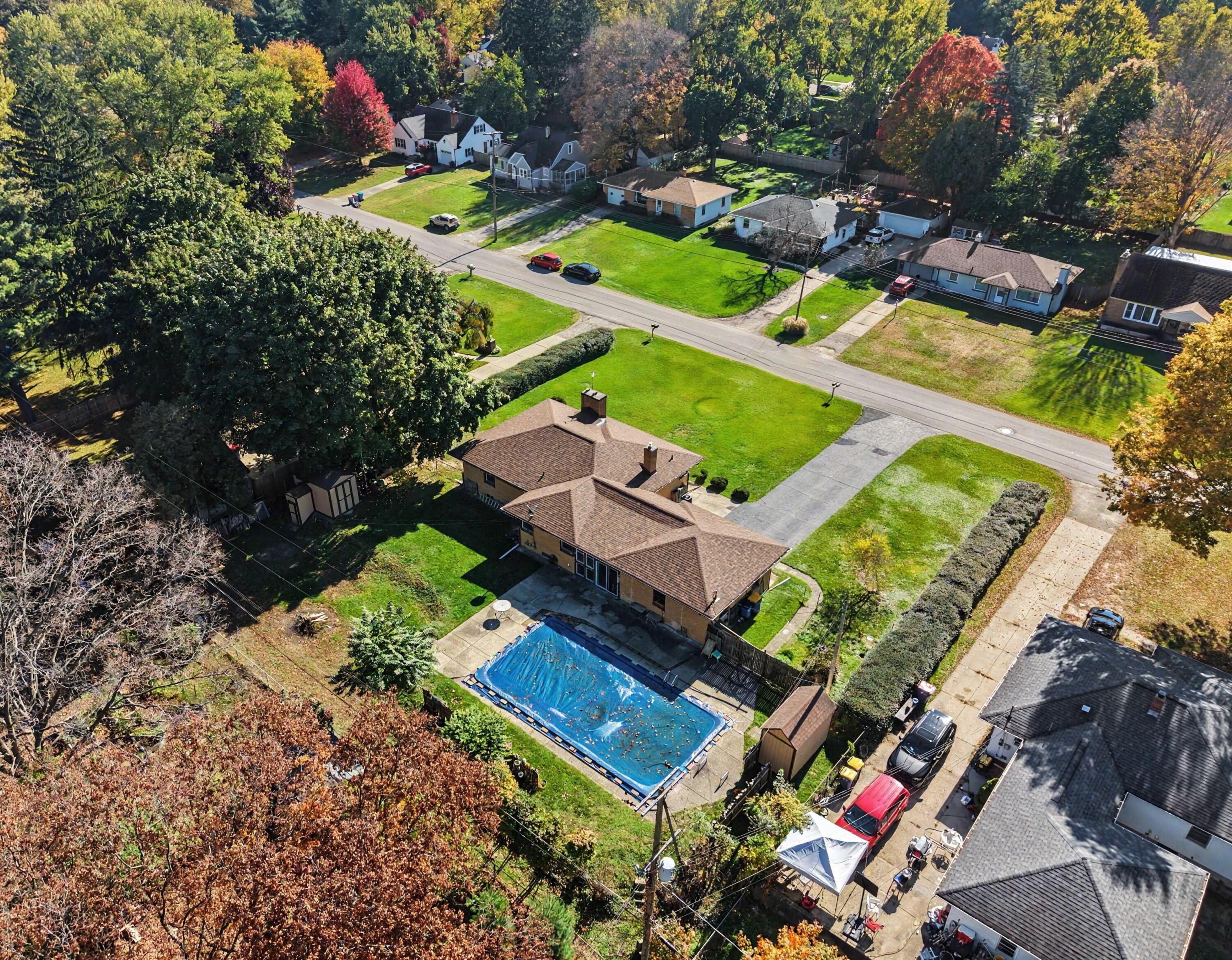 1455 Lancashire Drive SE Grand Rapids MI 49508