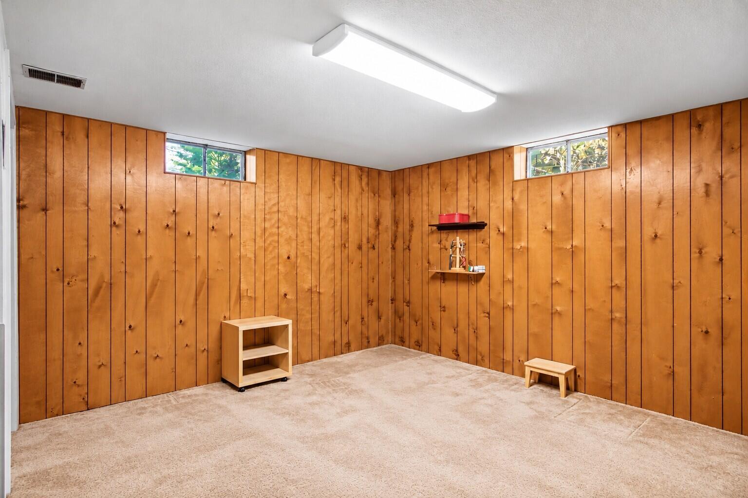 1455 Lancashire Drive SE Grand Rapids MI 49508