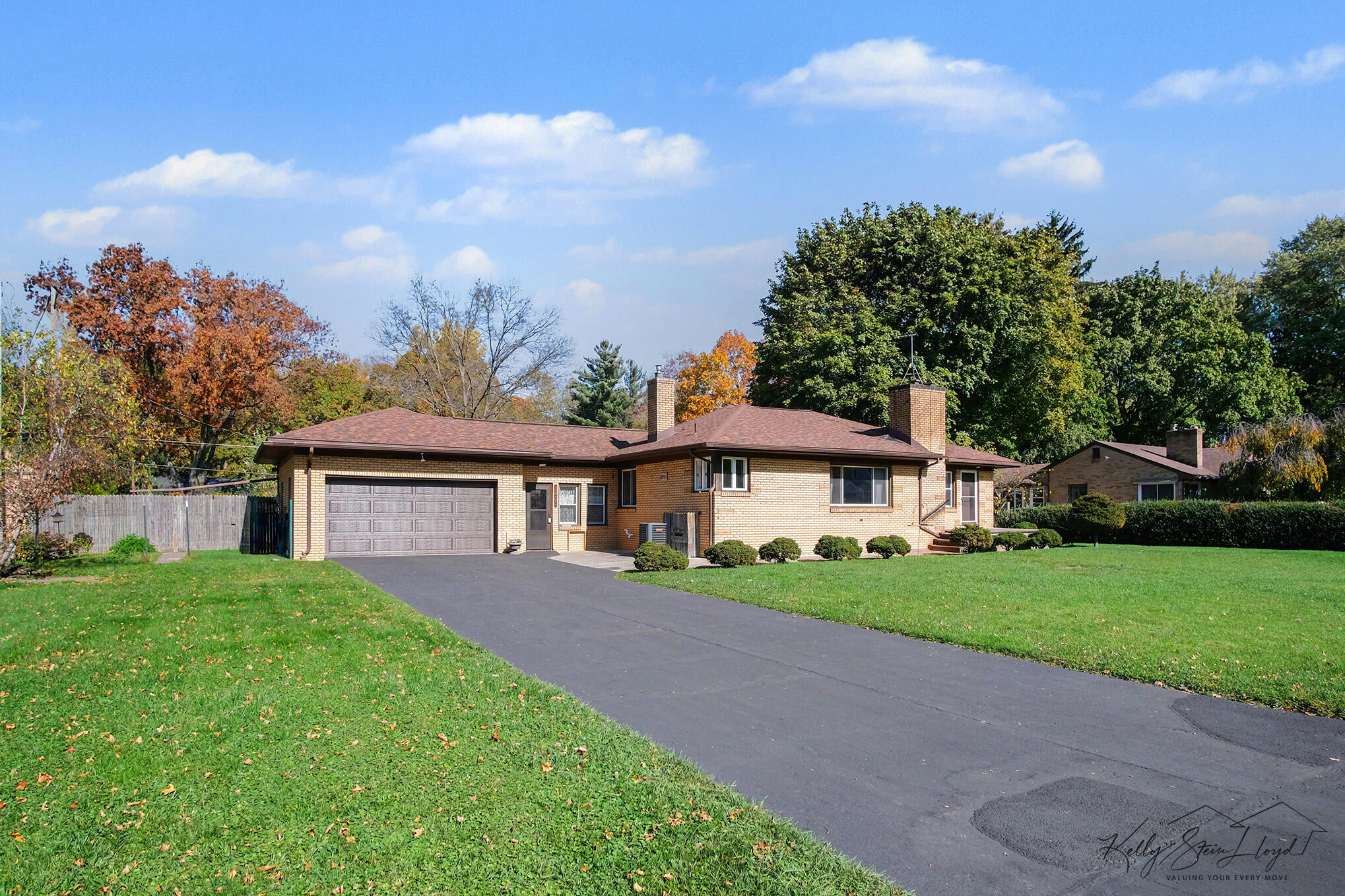 1455 Lancashire Drive SE Grand Rapids MI 49508