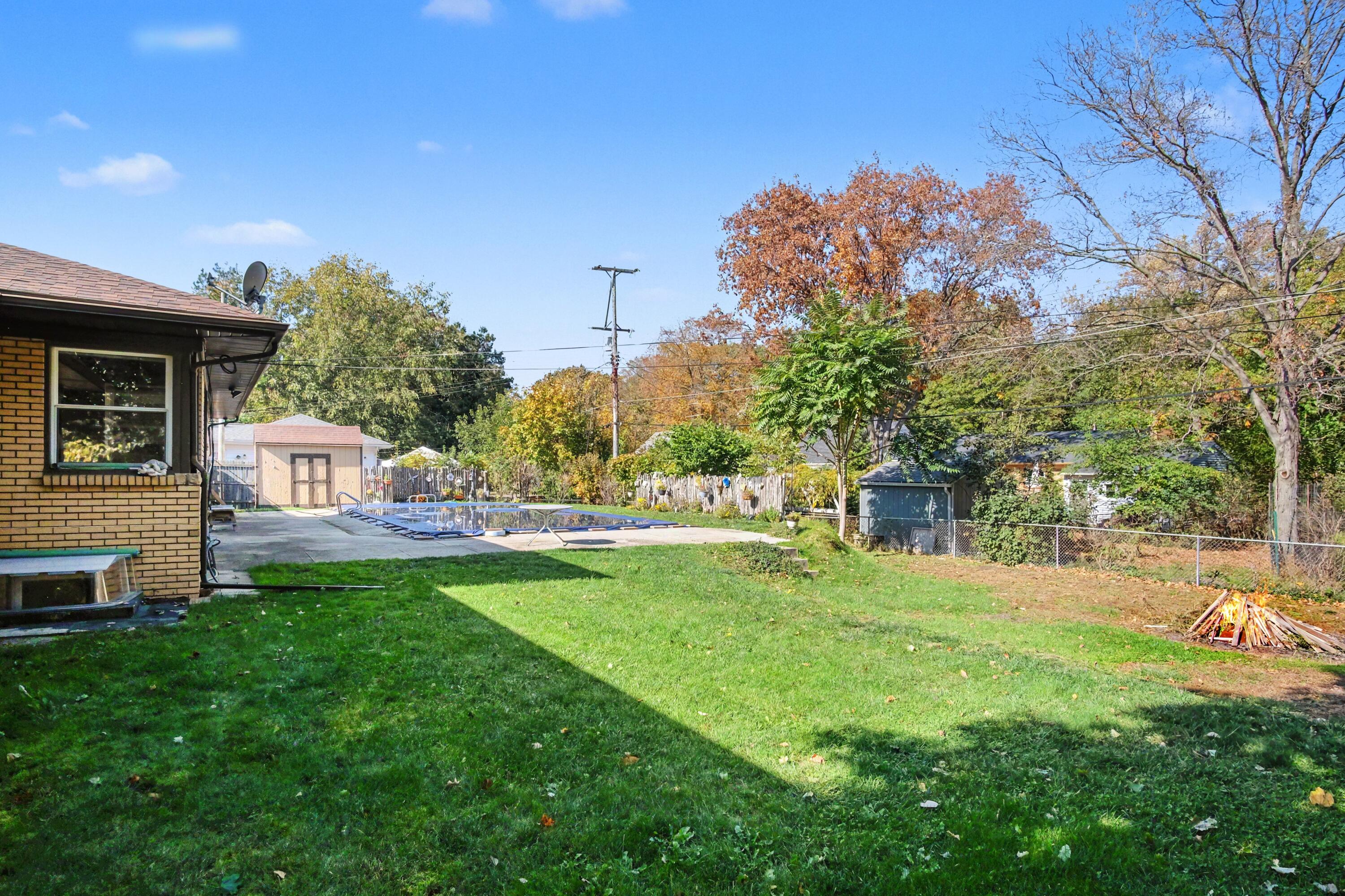 1455 Lancashire Drive SE Grand Rapids MI 49508